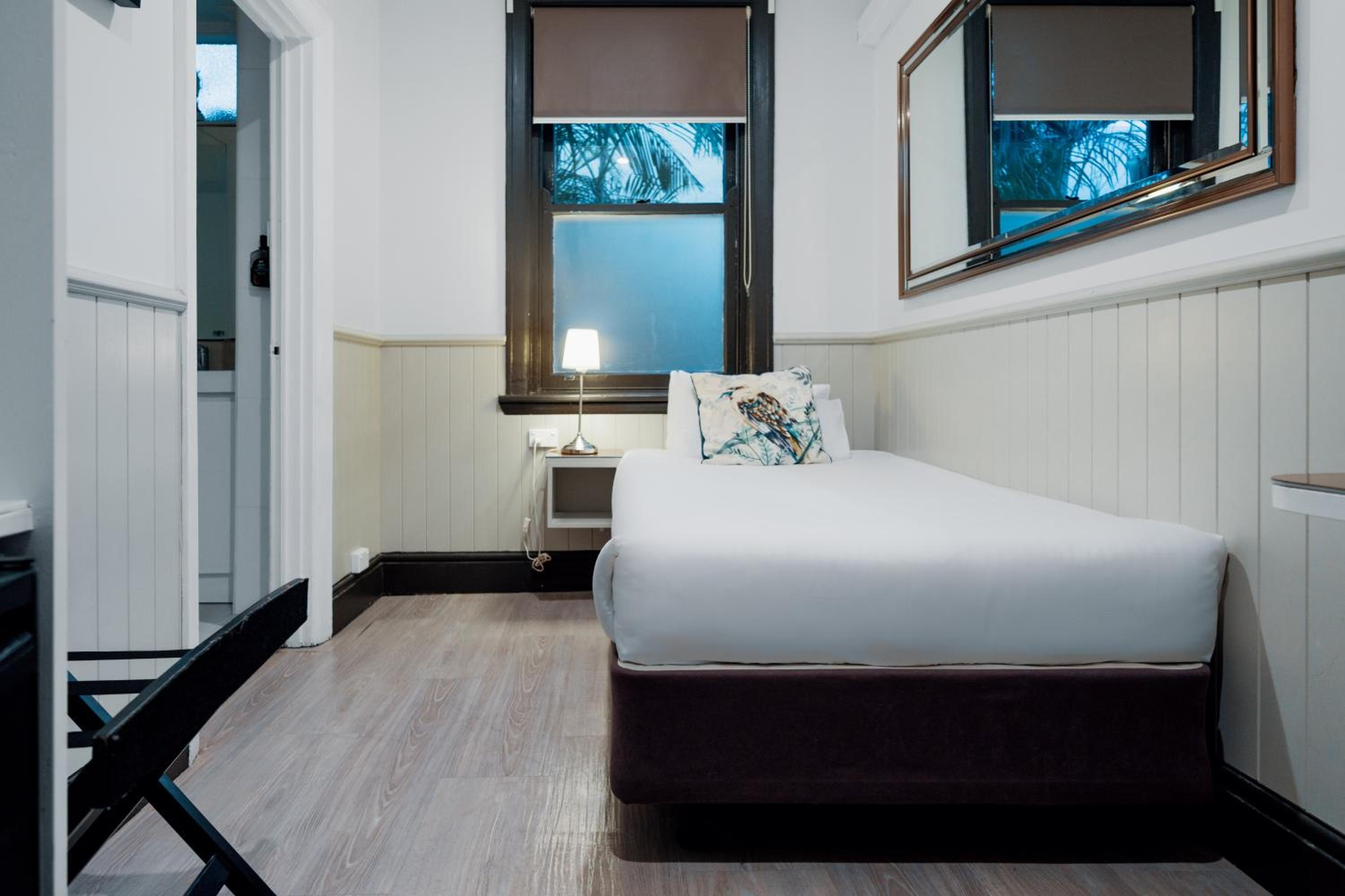 Economy Single Room