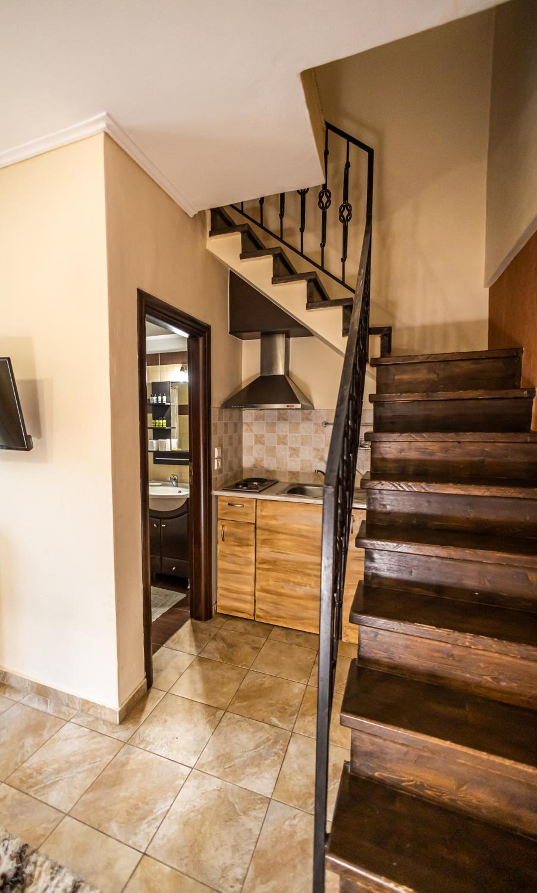 Duplex Quadruple Room - Photo 6