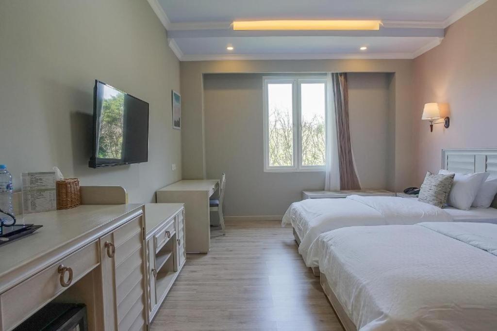 Superior Twin Room - Photo 1