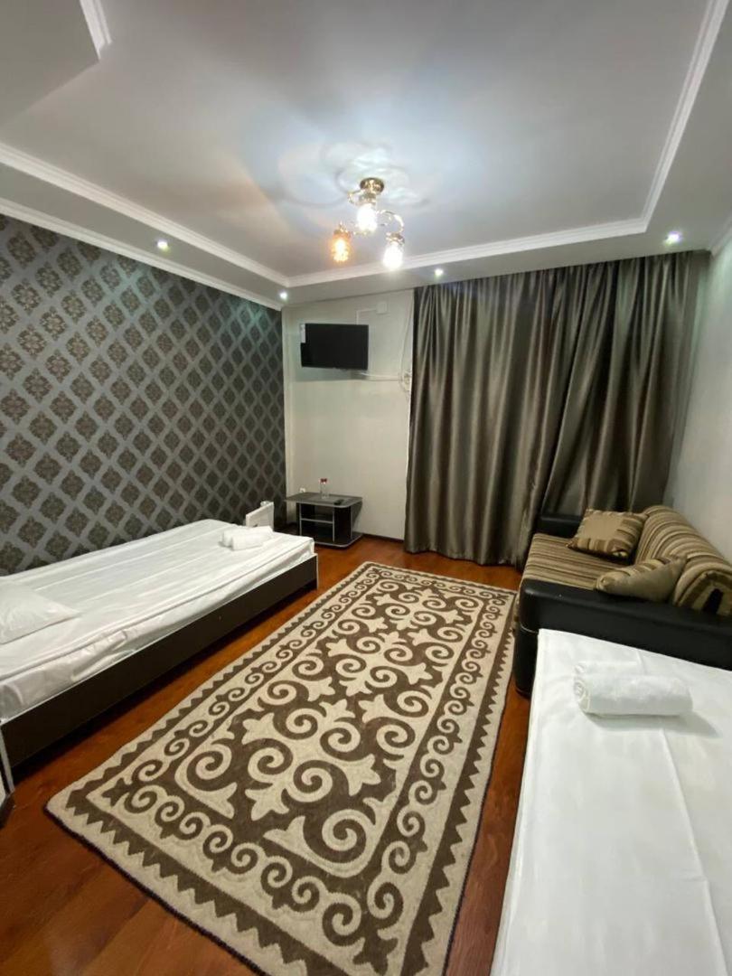 Standard Twin Room with Sofa photo 3