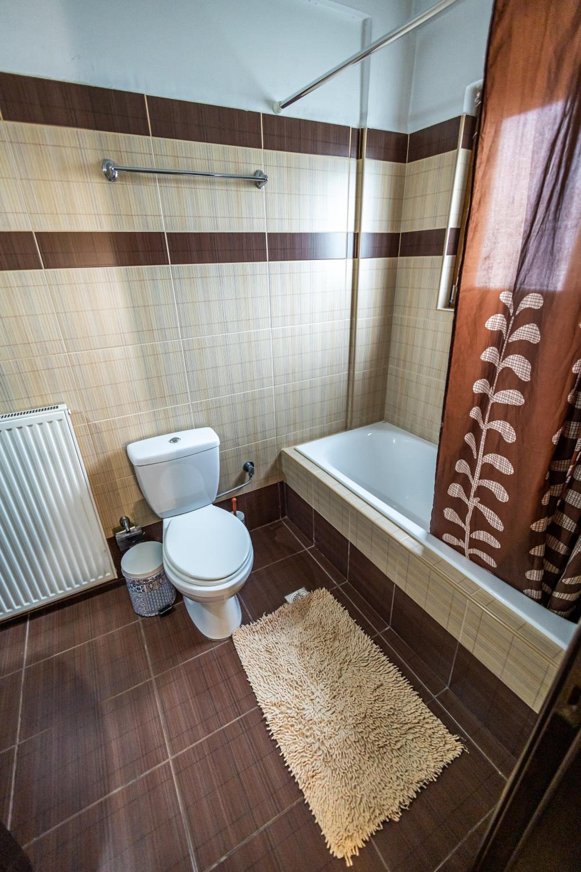 Suite with Fireplace (2 adults) - Photo 14