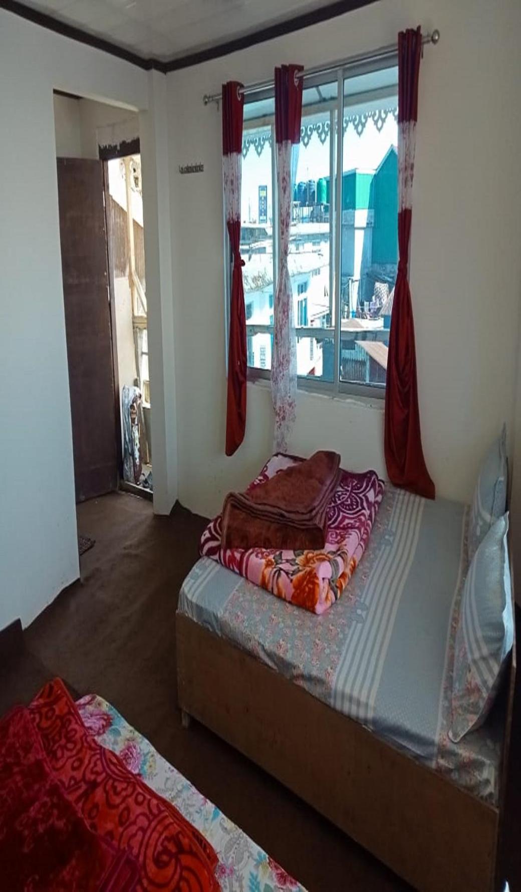 Standard Double Room photo 2