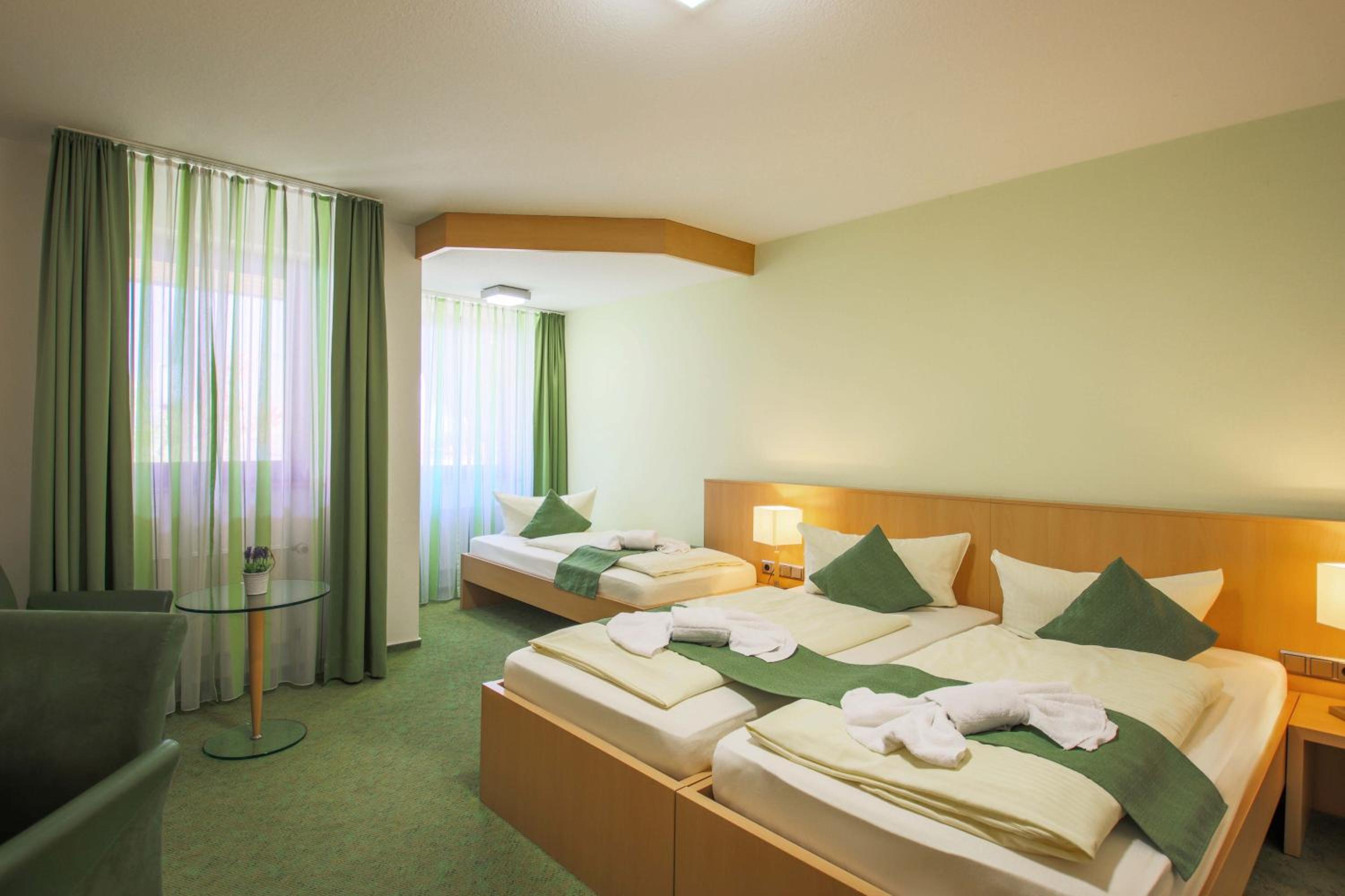 Triple Room - Photo 1