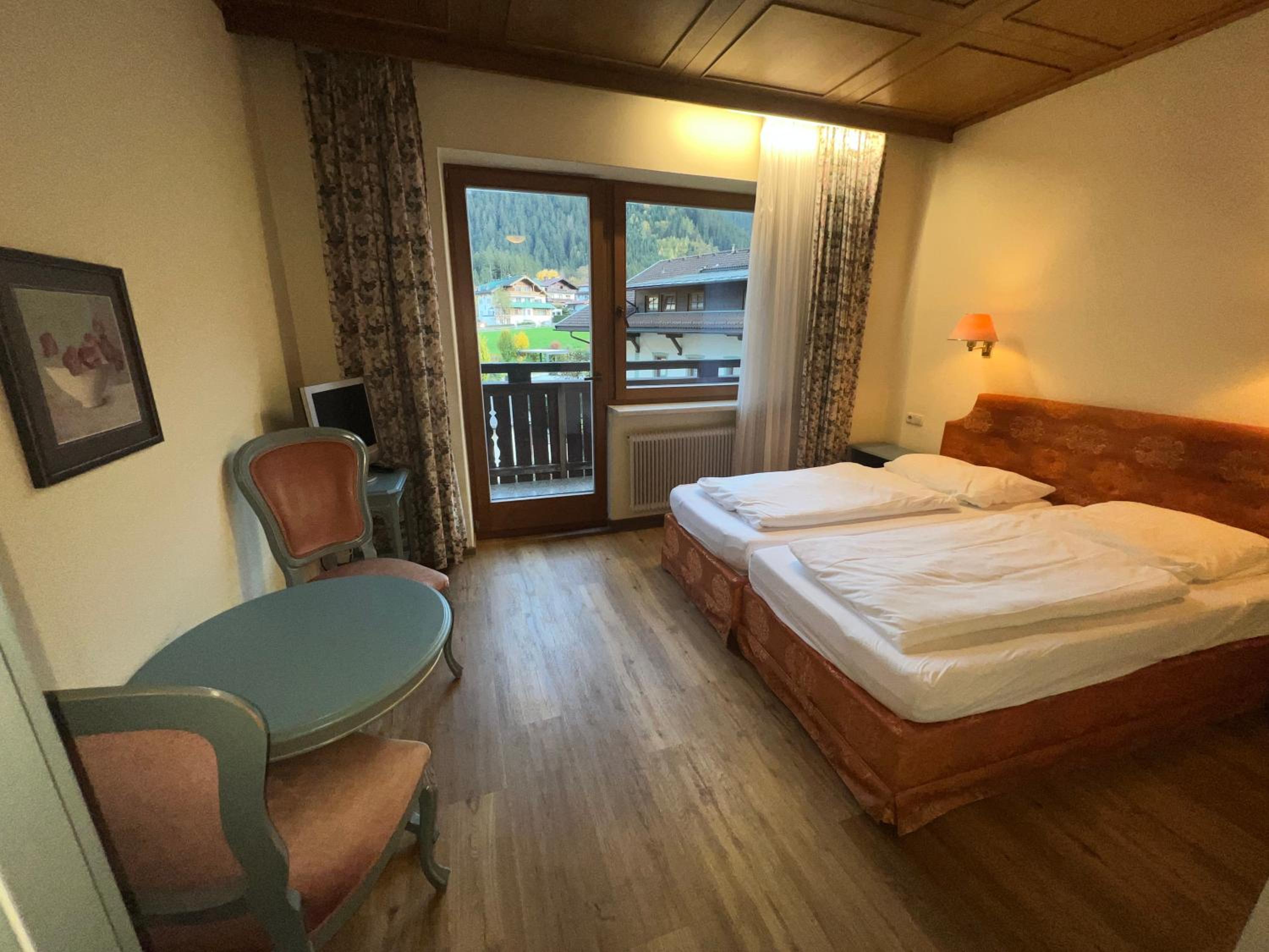 Standard Double Room photo 1