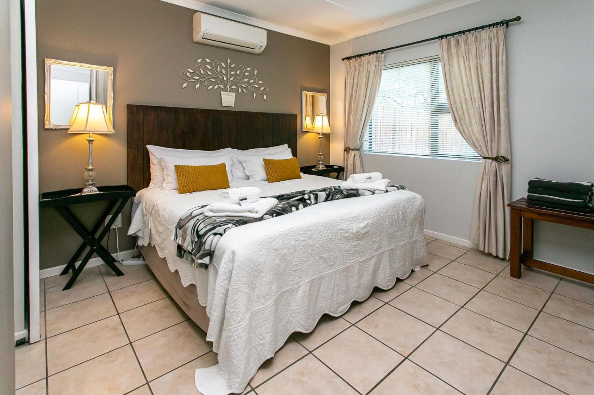 Two-Bedroom Apartment - Photo 1