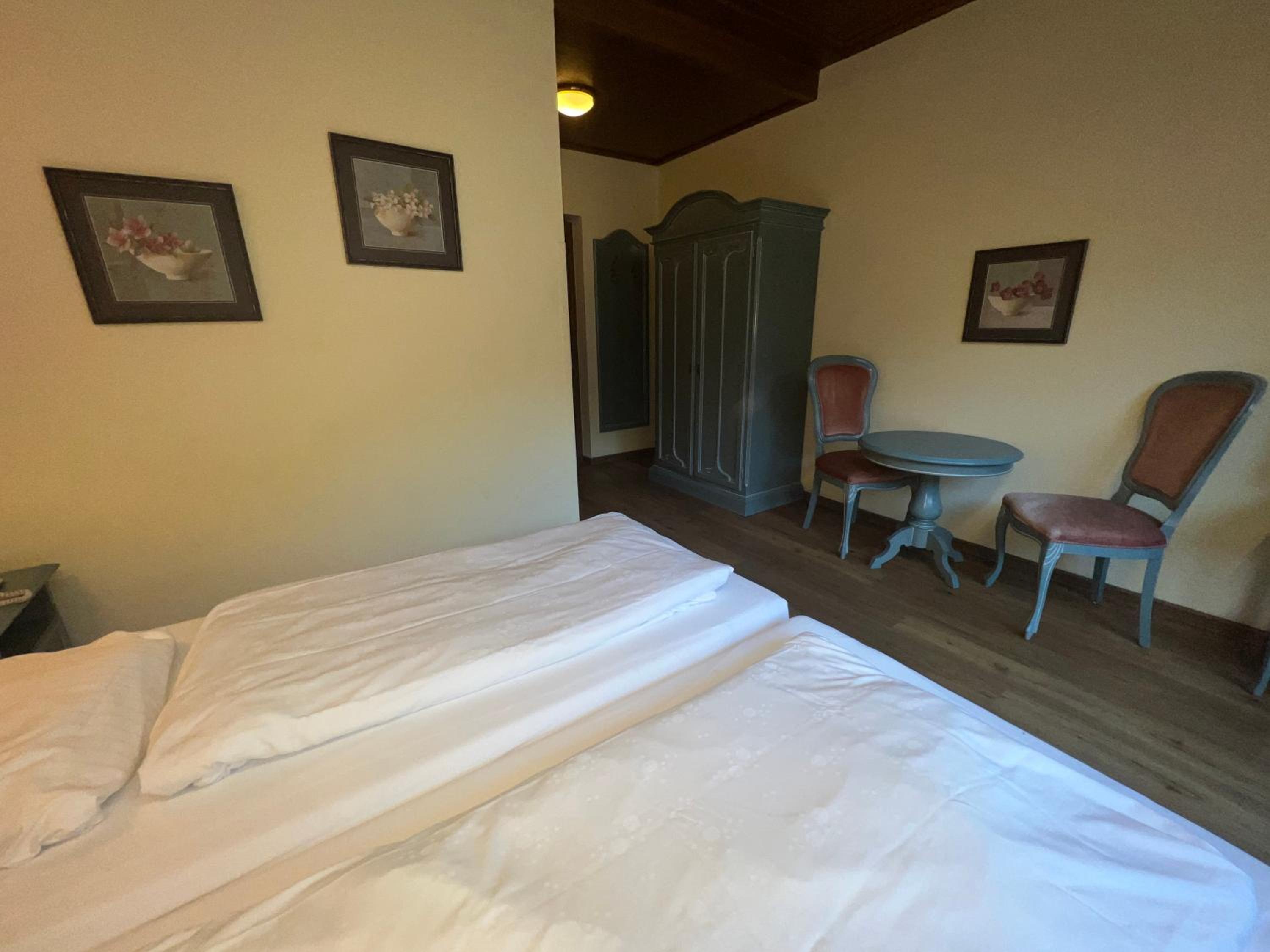 Economy Double Room photo 3