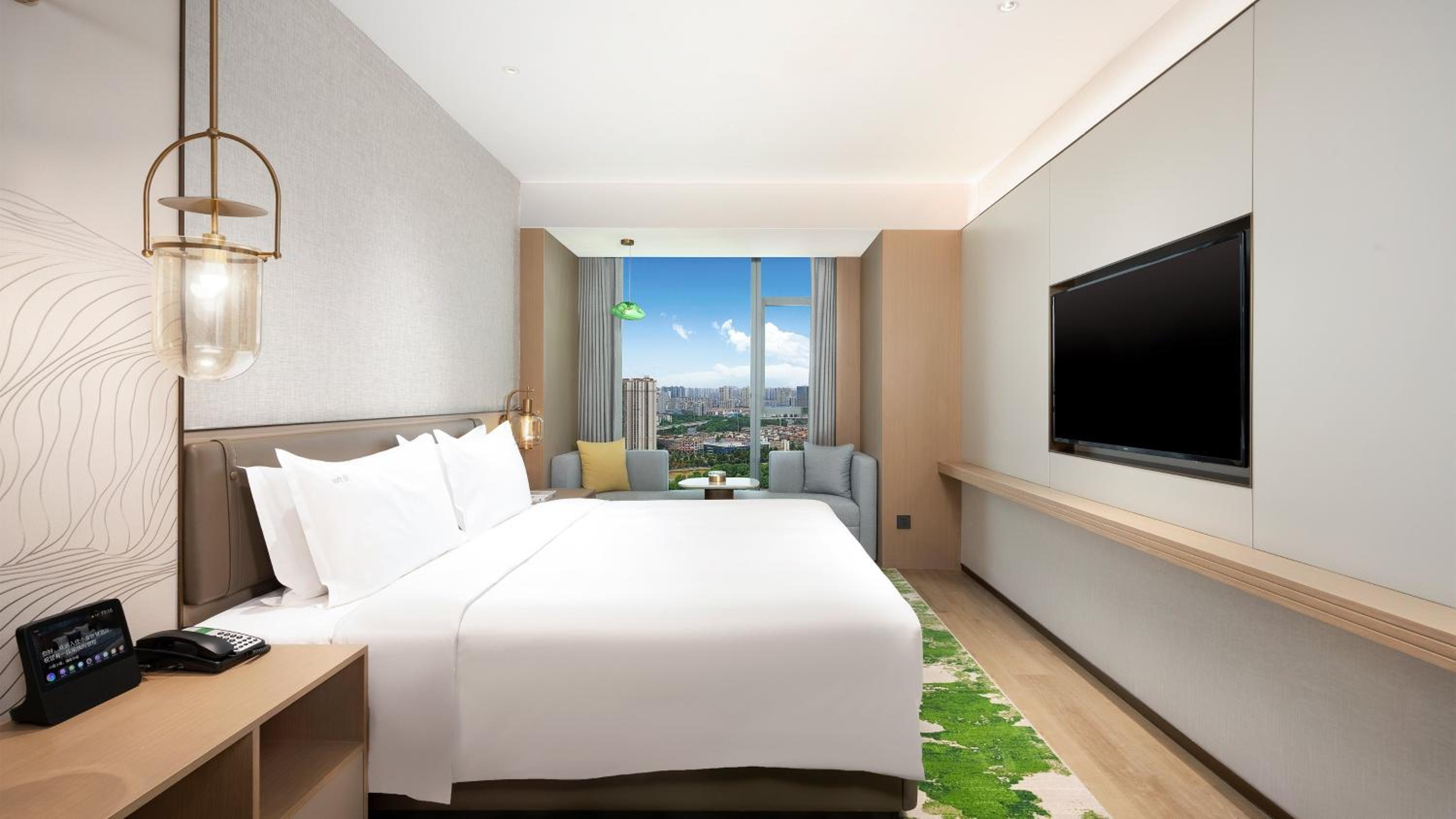 King Suite - Photo 1