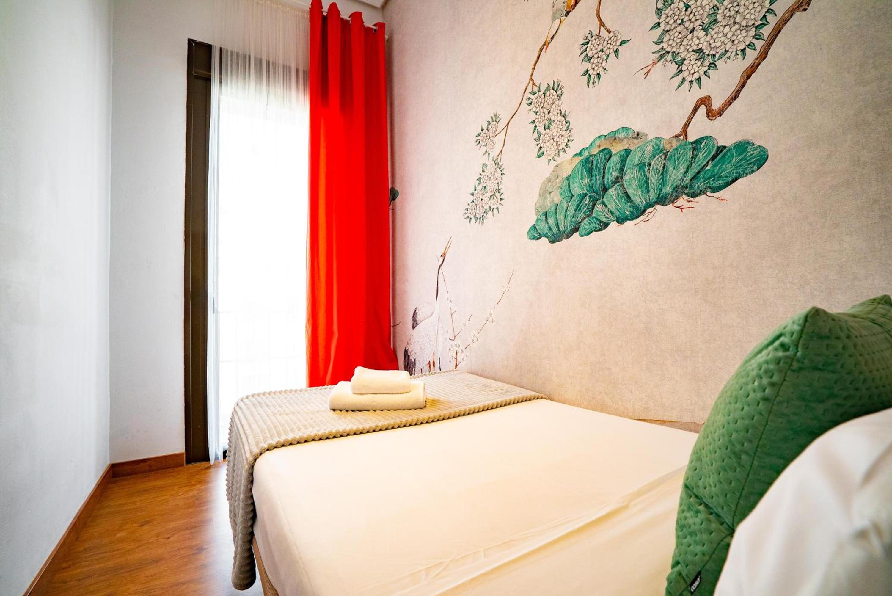 Two-Bedroom Apartment ( 3 Adults ) - Photo 3
