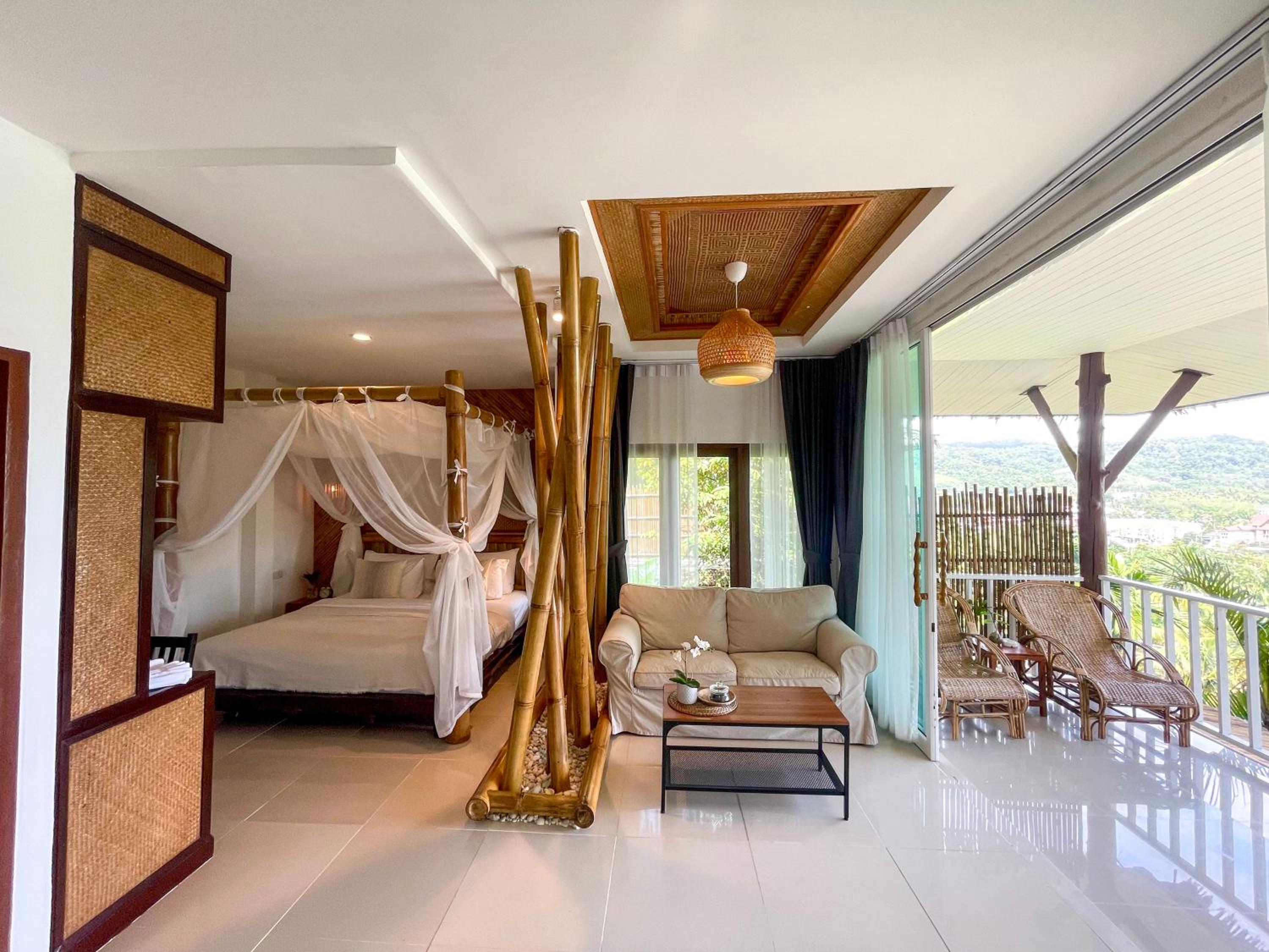 Jacuzzi Villa Three- Free Beach Shuttle - Photo 10