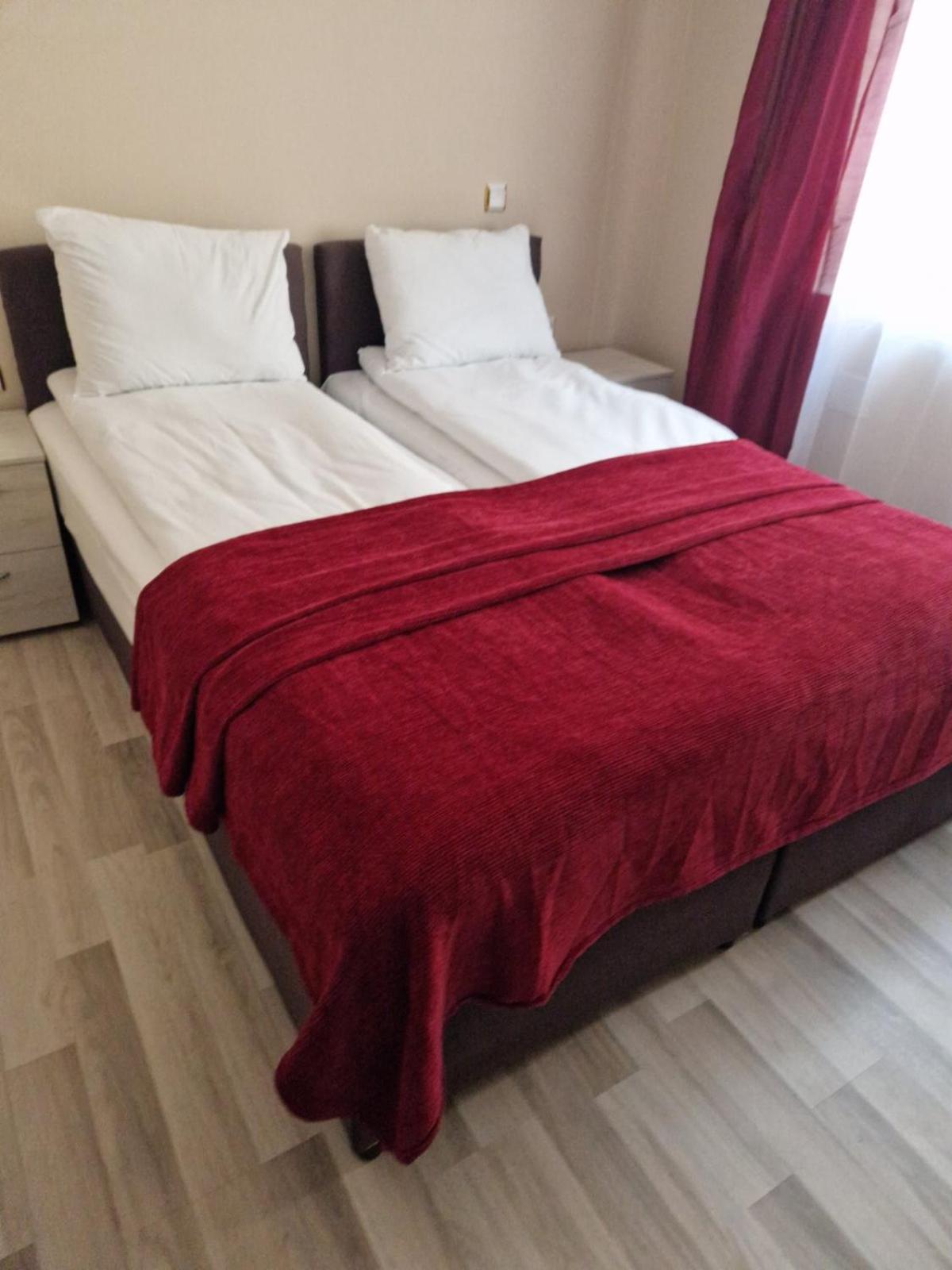 Double or Twin Room - Photo 1