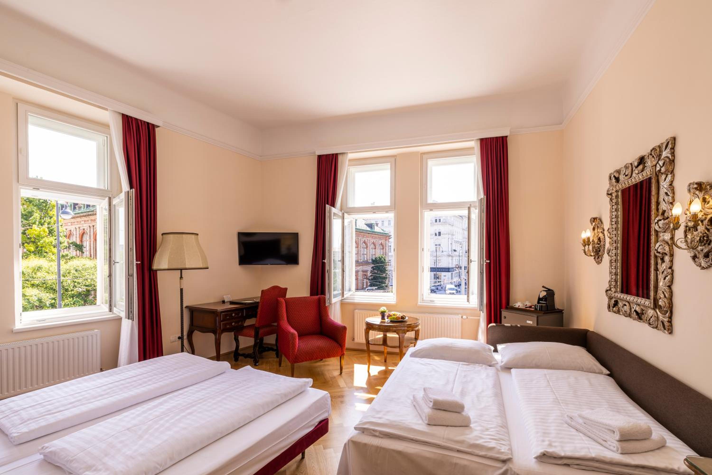 Superior Double Room photo 1