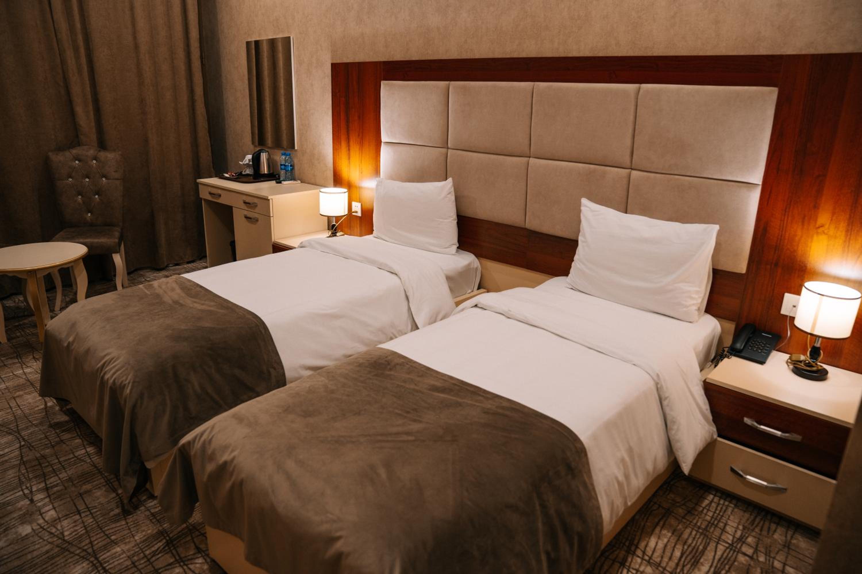 Standard Twin Room photo 3