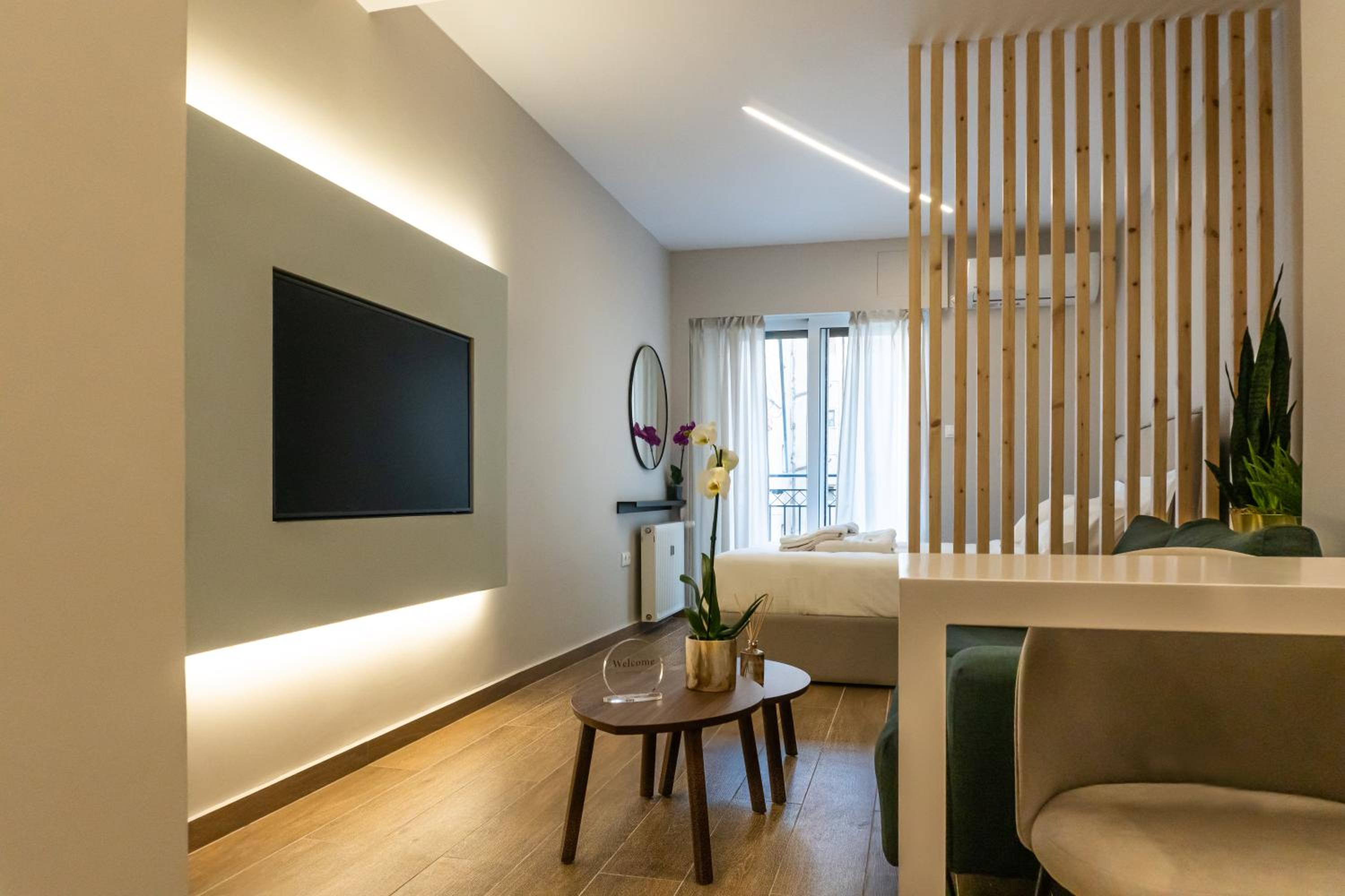 One-Bedroom Apartment