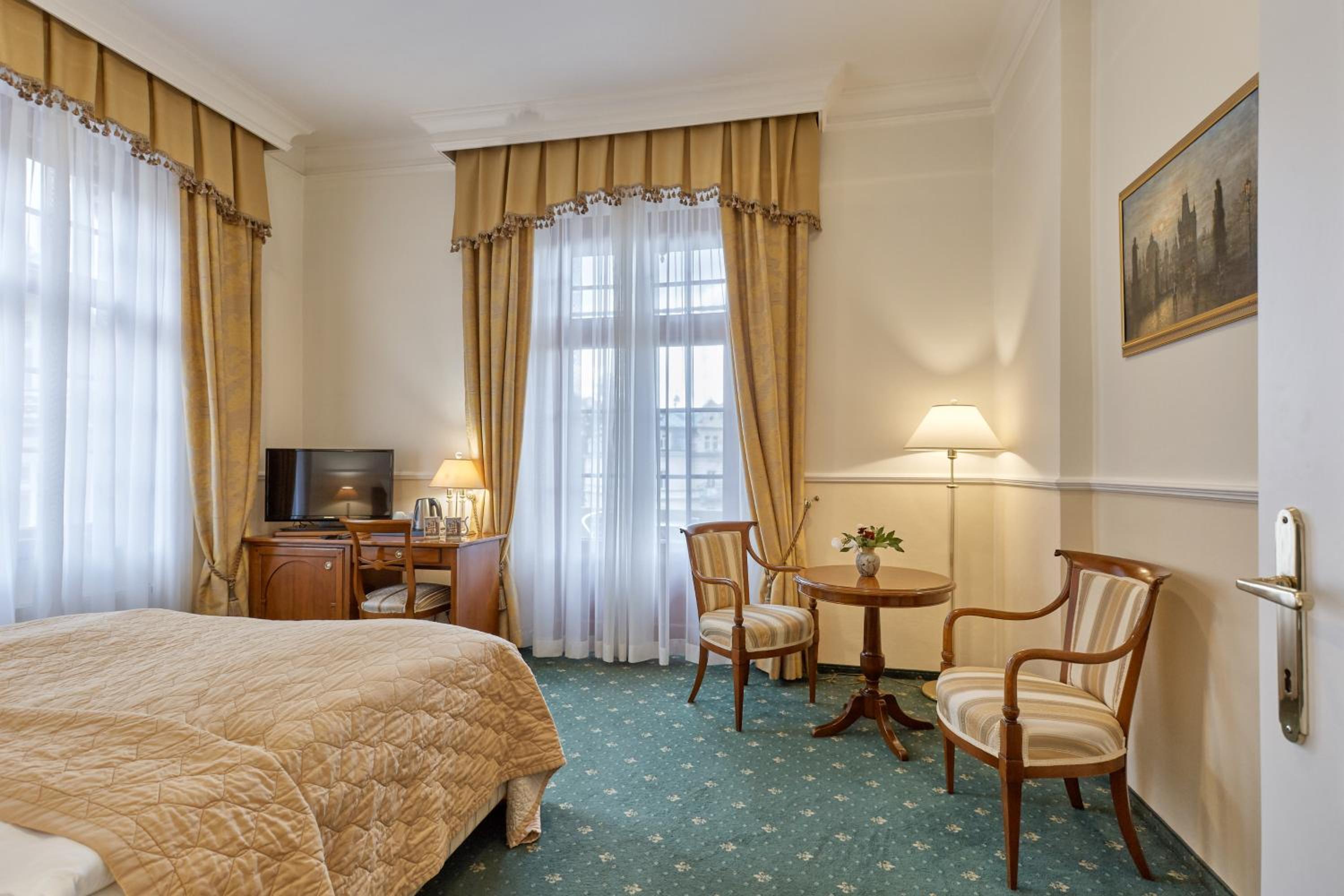 Double Room with Balcony photo 1
