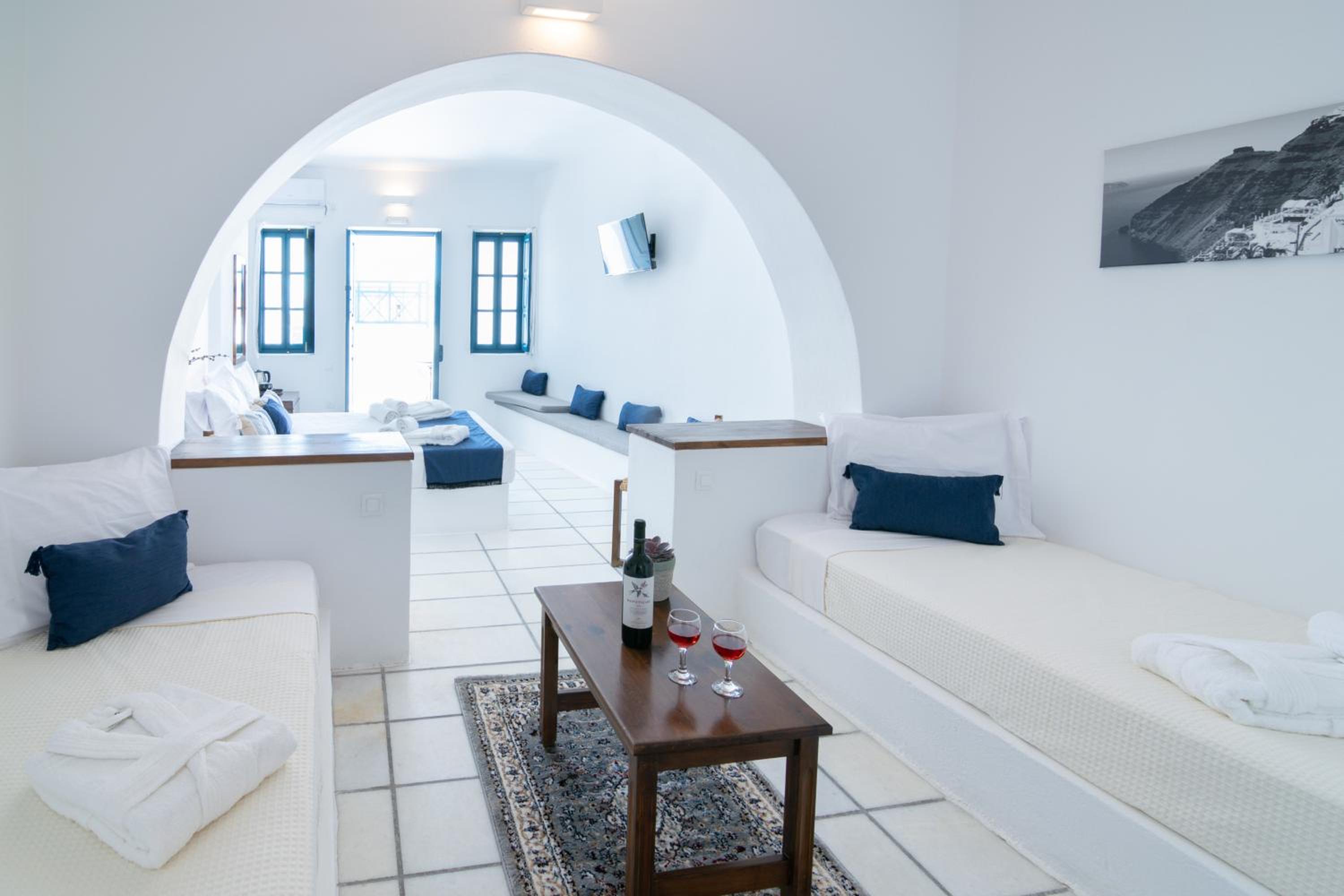 Junior Suite with Terrace - Photo 5