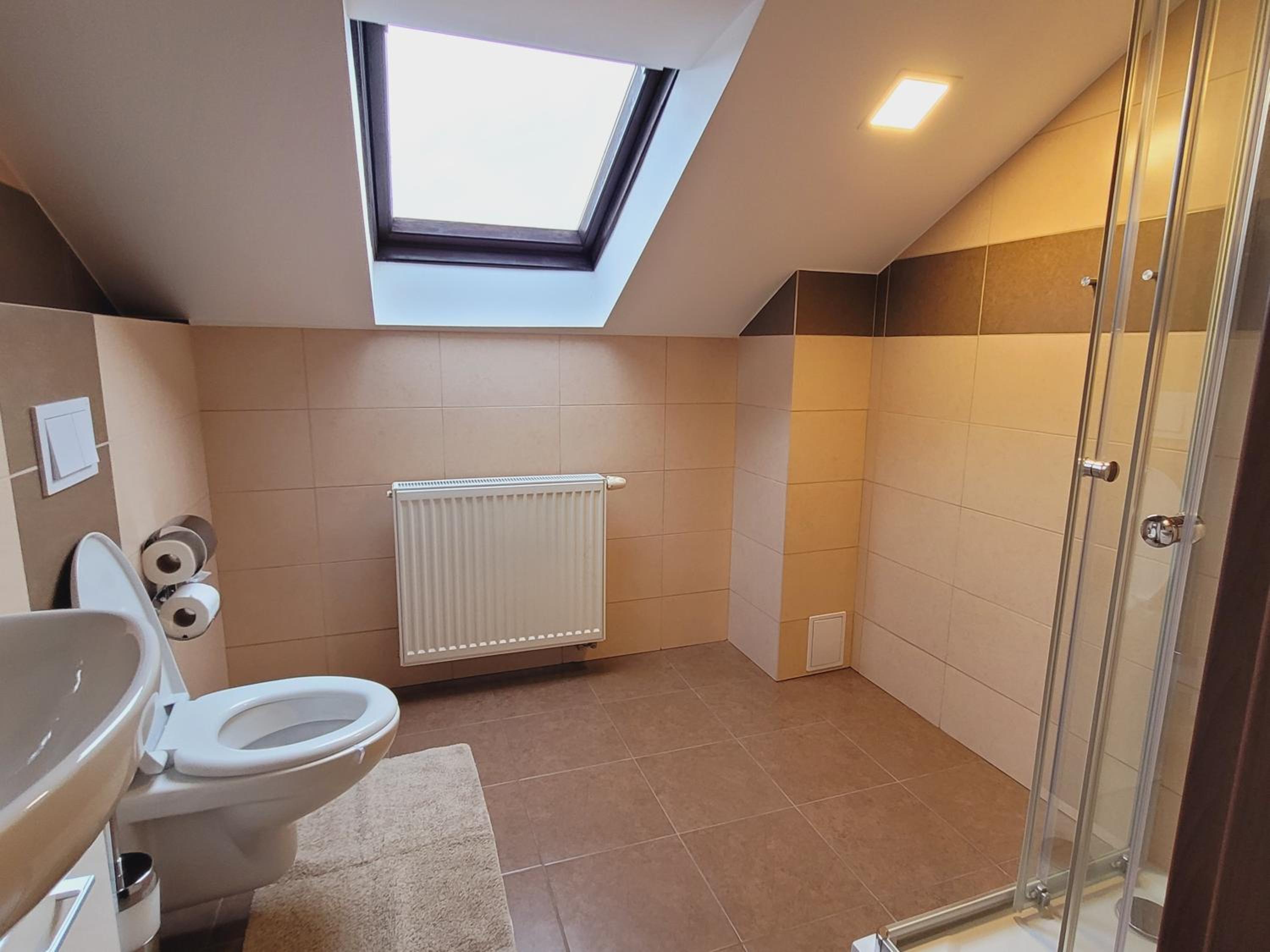 Double Room - Photo 2