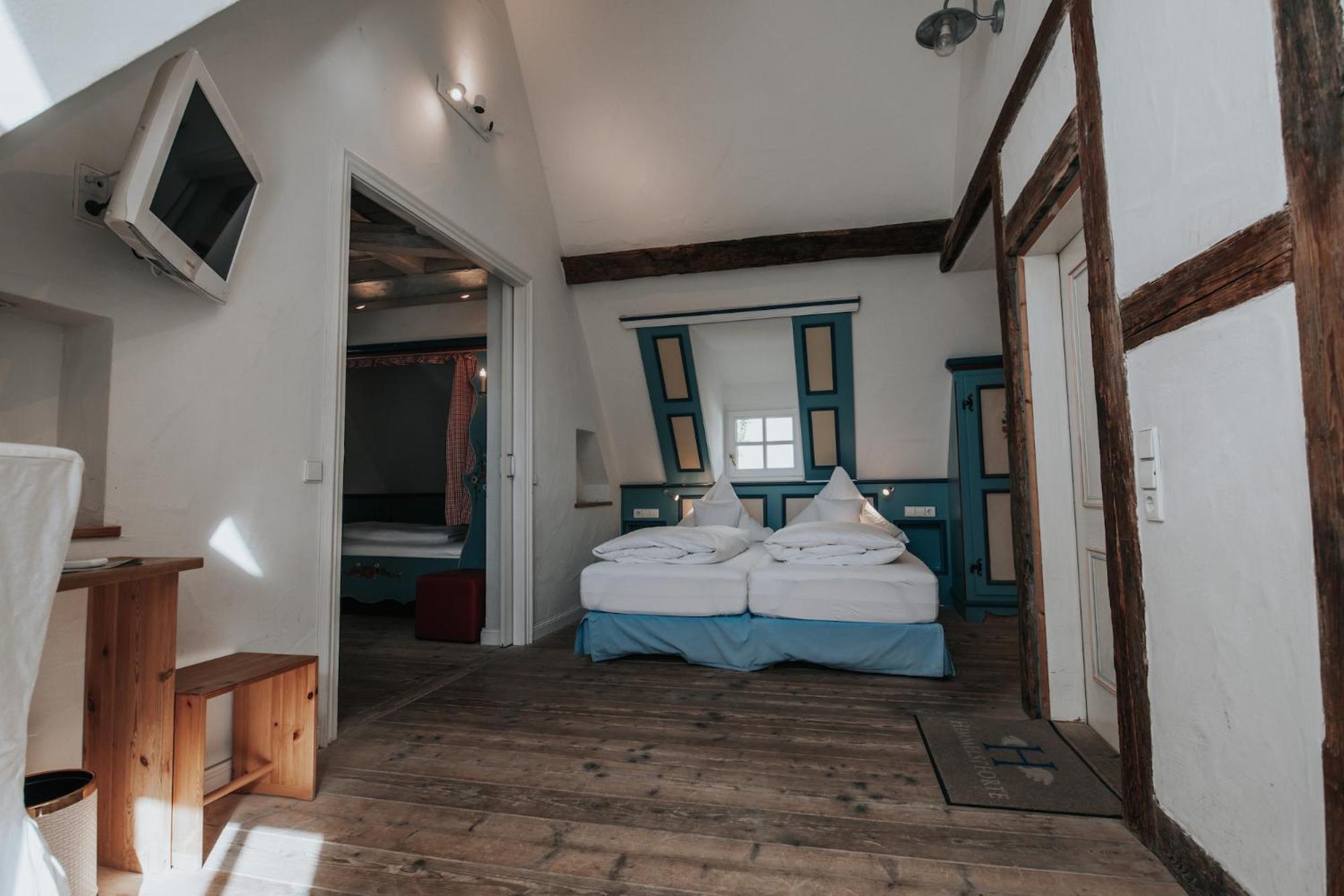 Two-Bedroom Suite