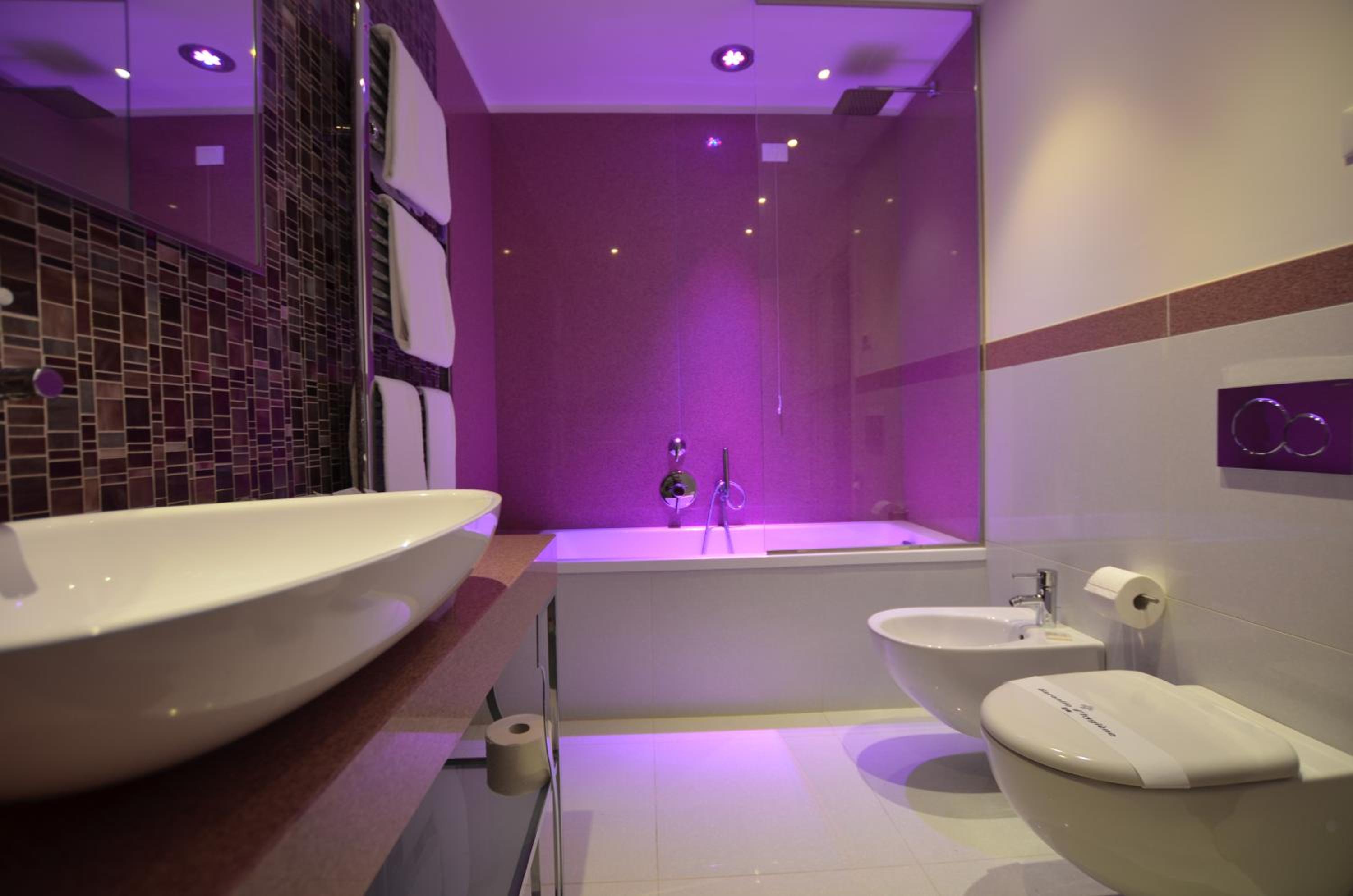 Deluxe Triple Room - Photo 2