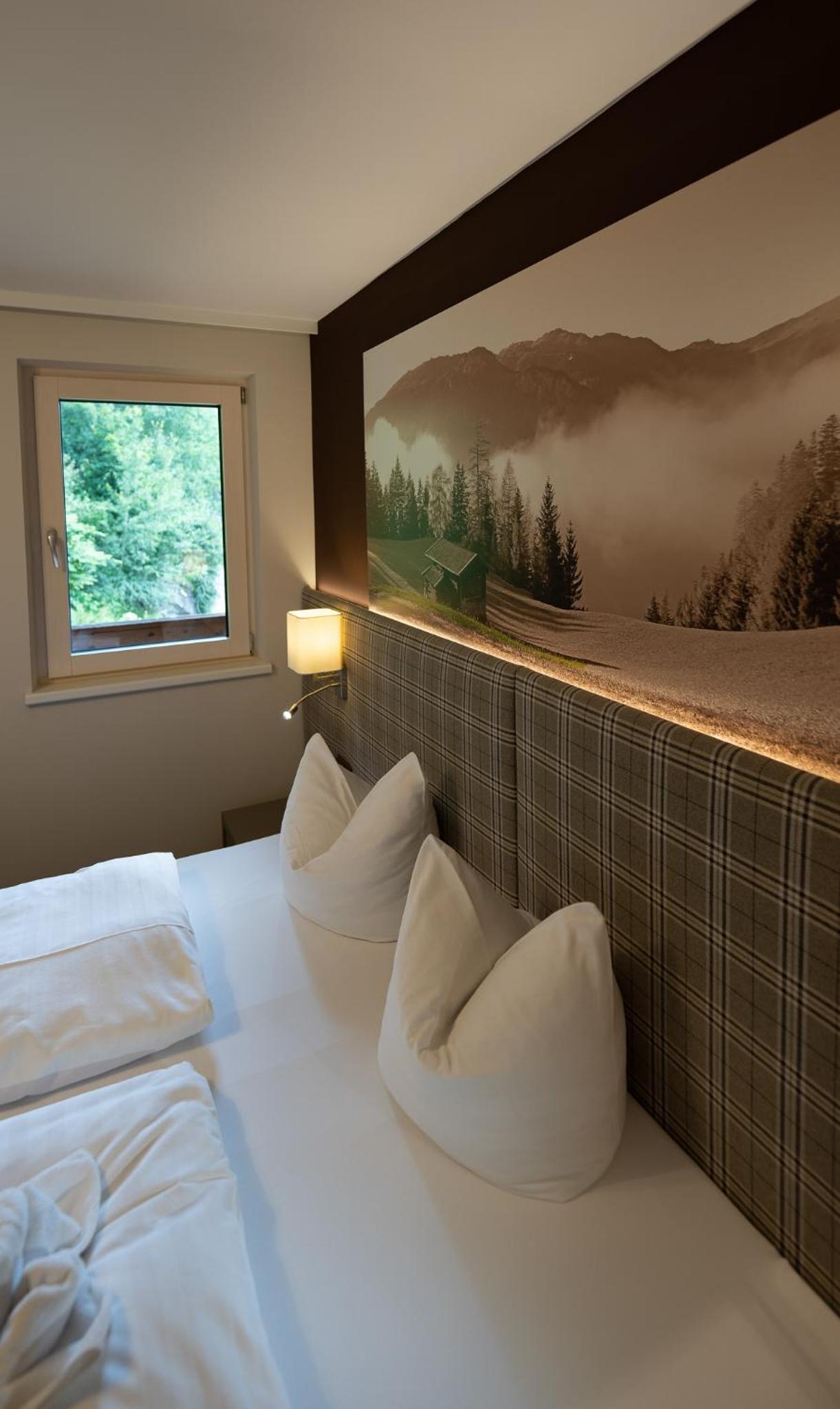 Double Room with Balcony photo 3