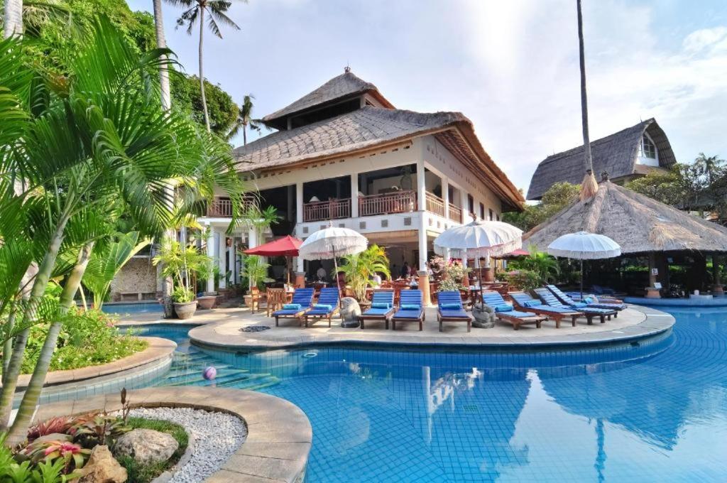 Deluxe Double or Twin Room with Pool View photo 3