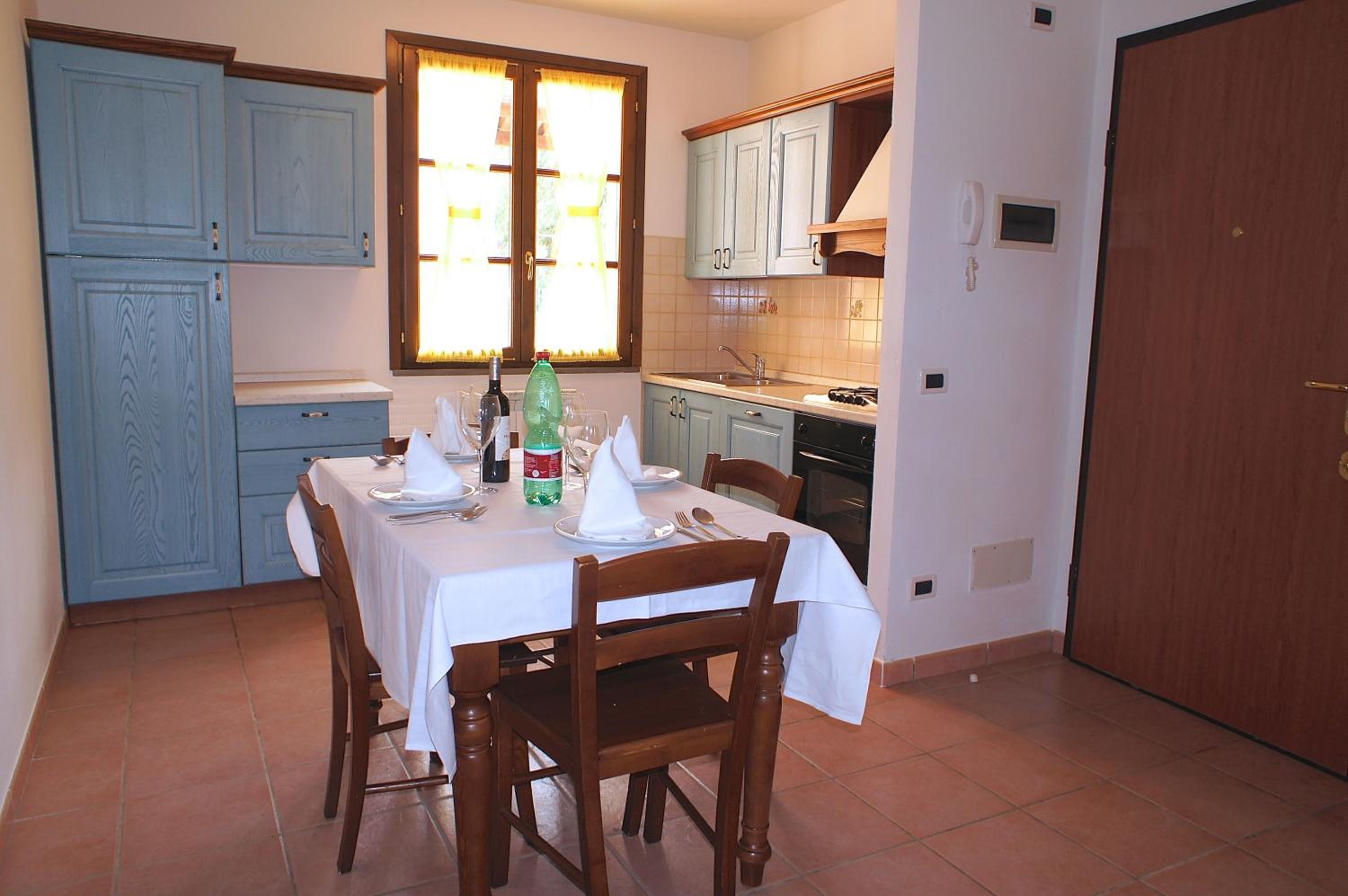 Two-Bedroom Apartment with Balcony and Sea View (5 Adults)  photo 2