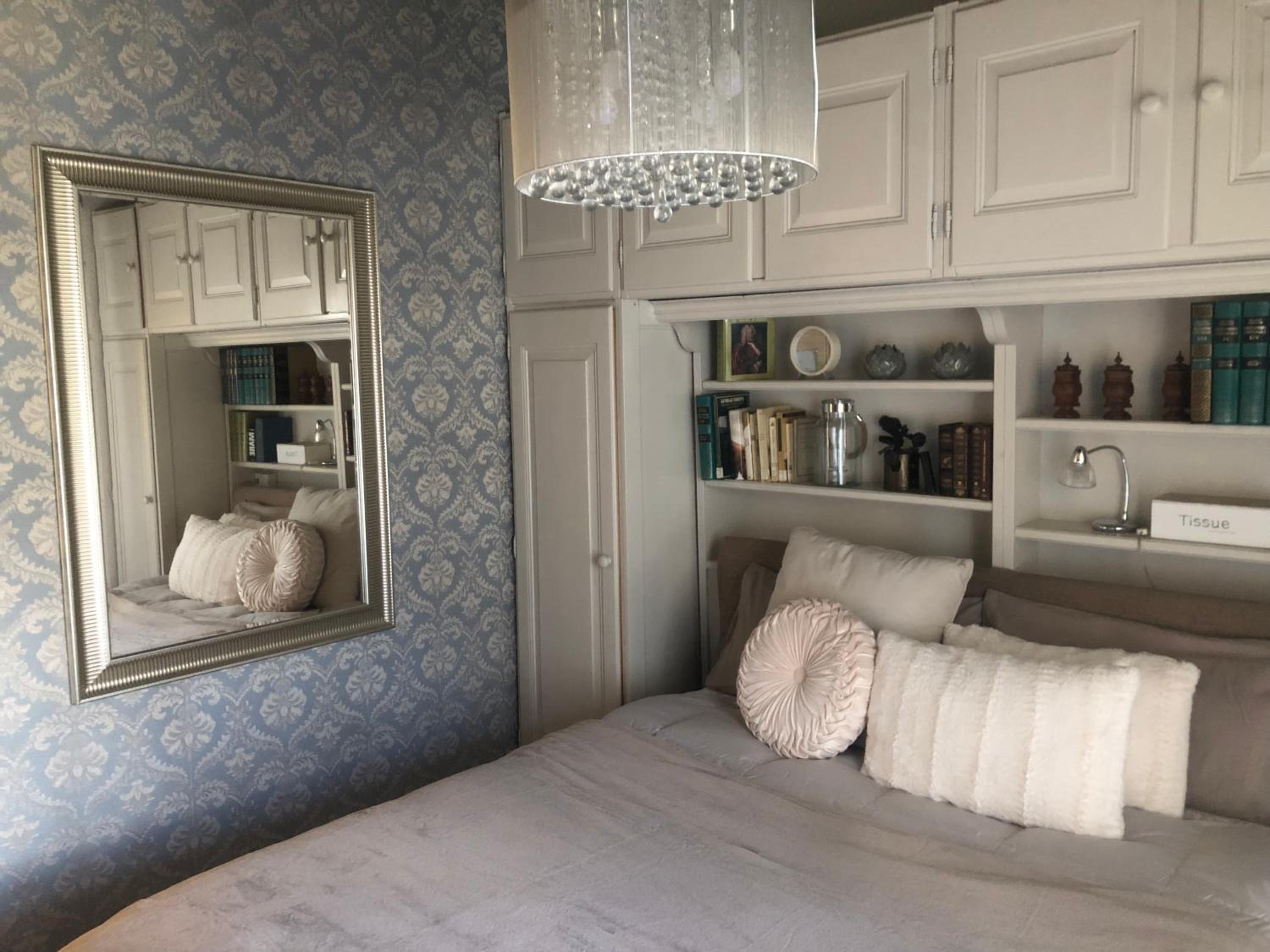 One-Bedroom House photo 2