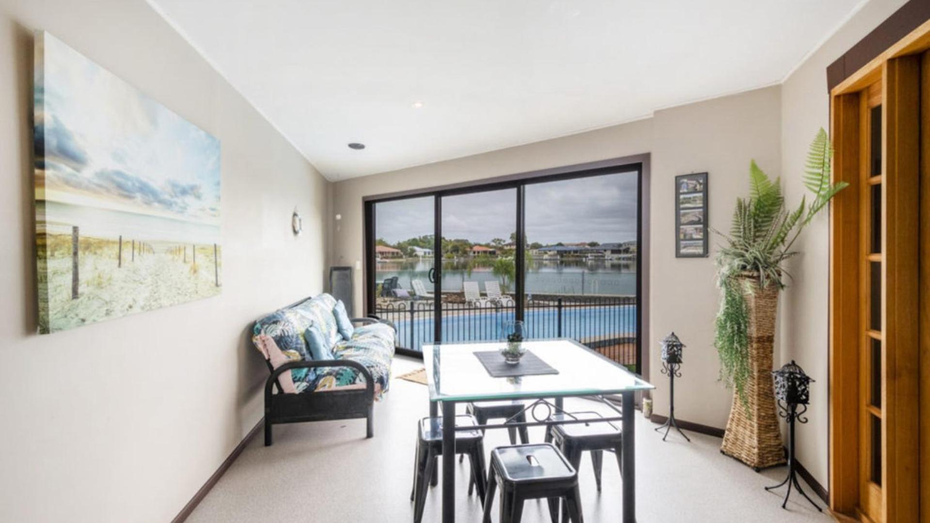 Vacation Home photo 3