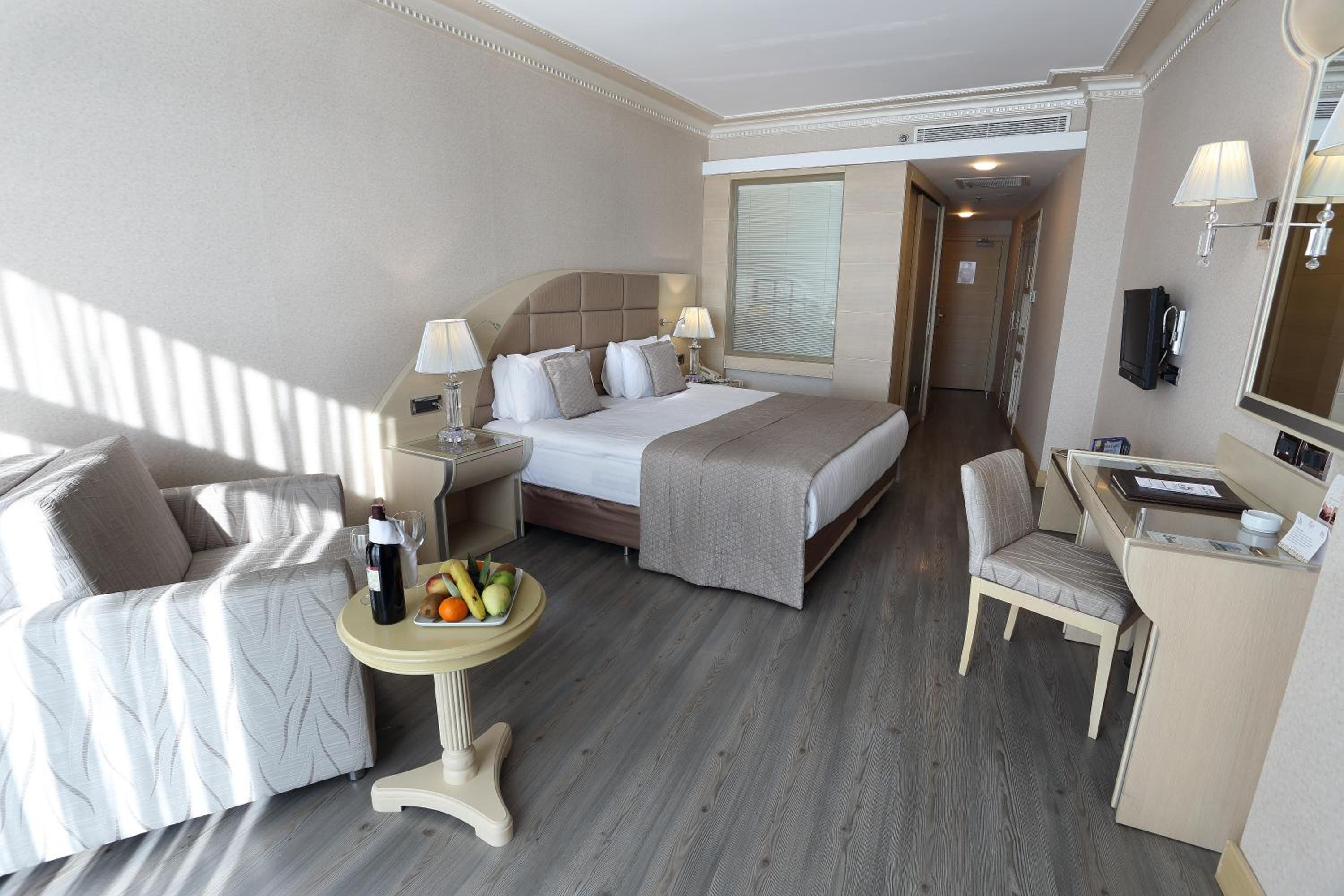 Exclusive Room - Photo 5