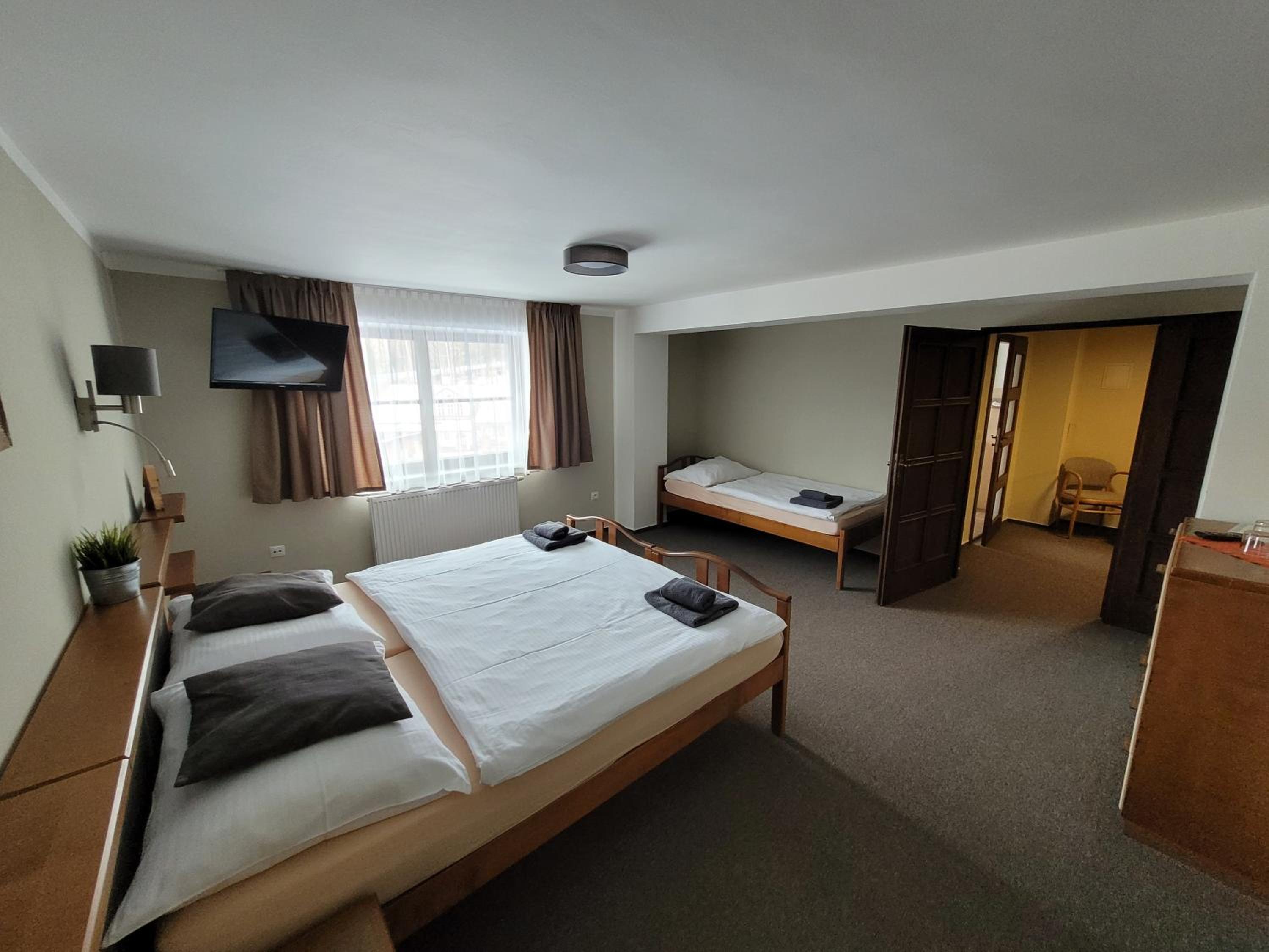 Comfort Triple Room - Photo 1
