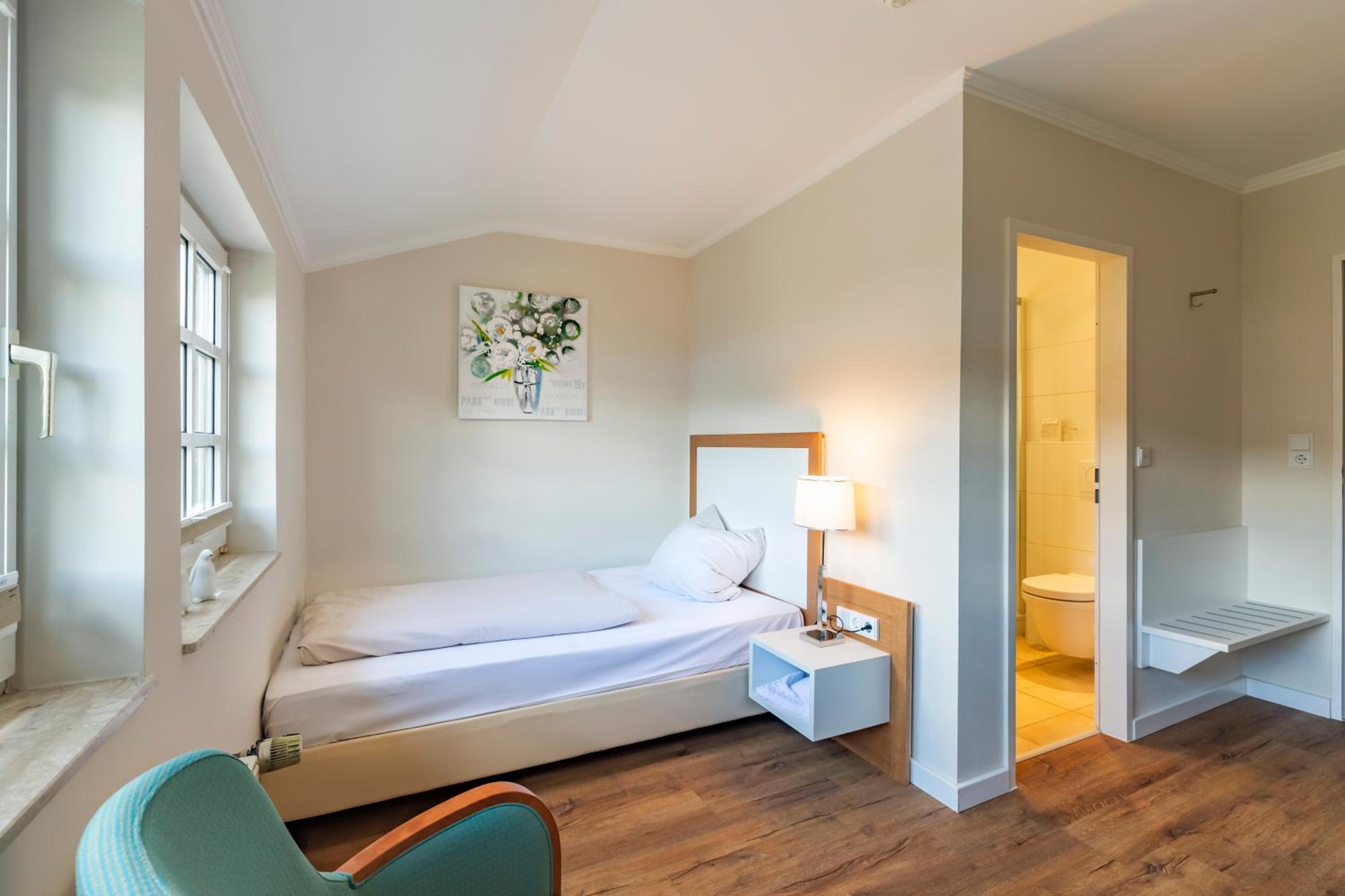 Economy Single Room photo 1