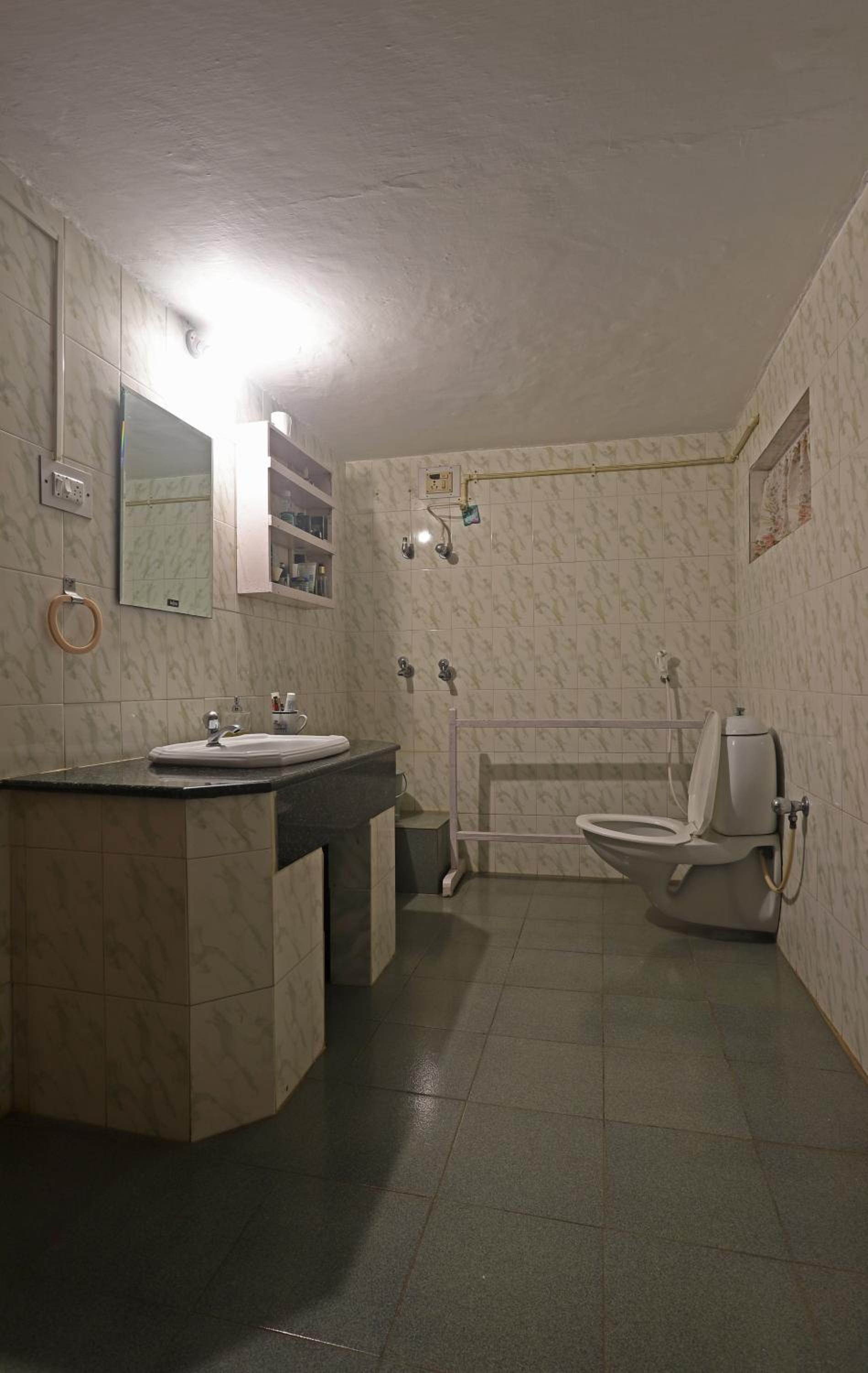 Double Room with Private Bathroom photo 2