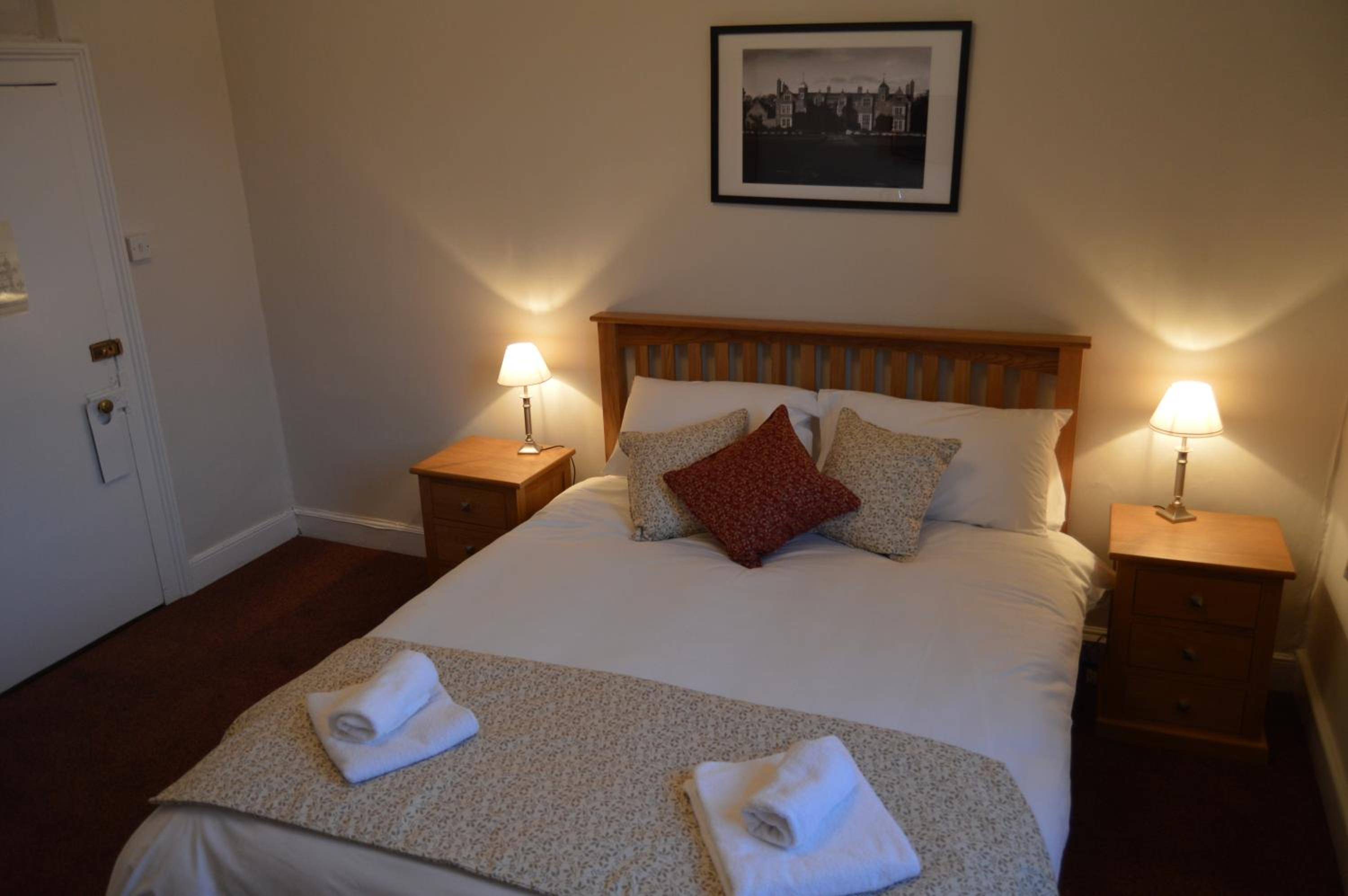 Double Room - Photo 3