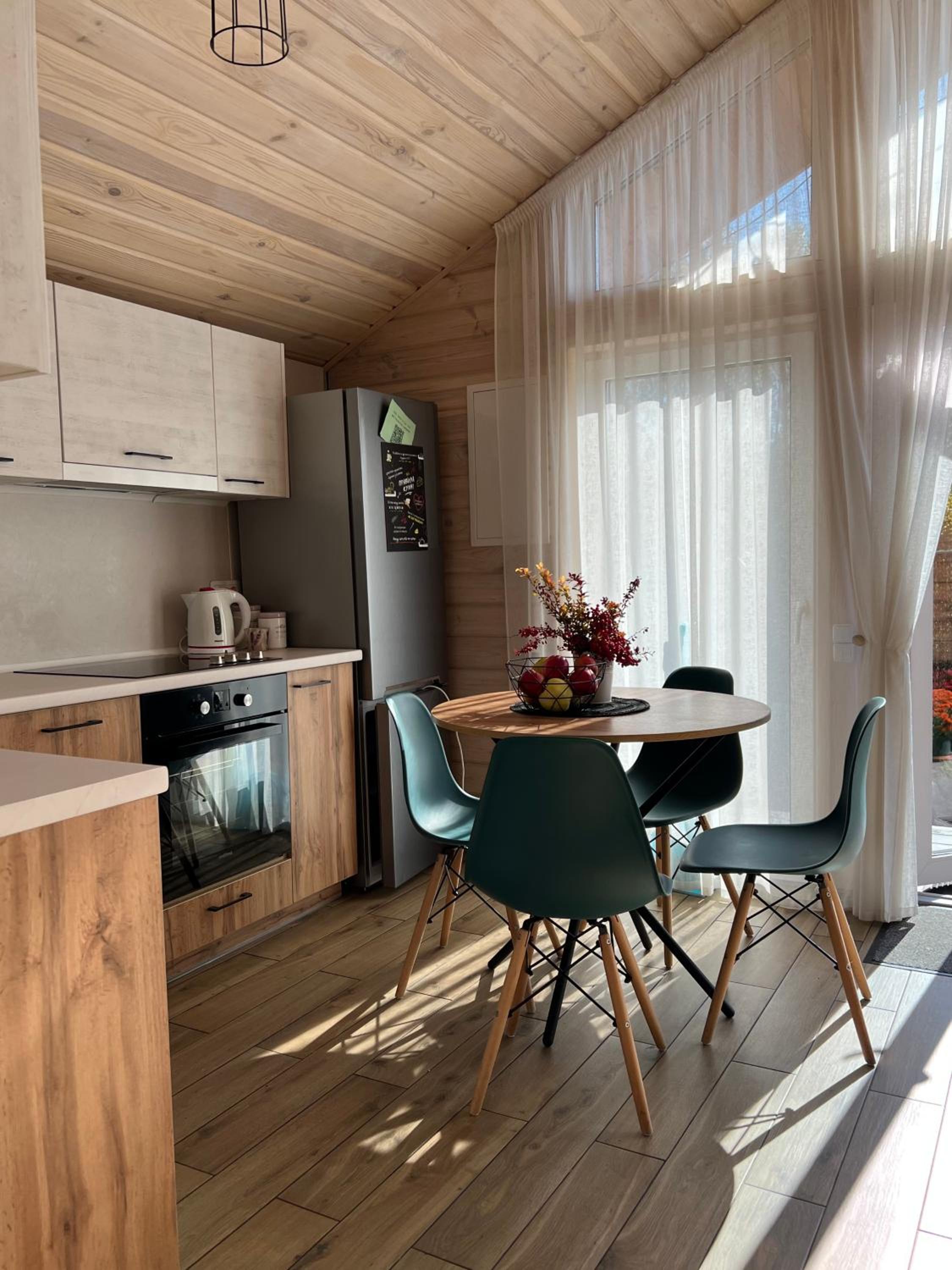 Two-Bedroom House photo 3