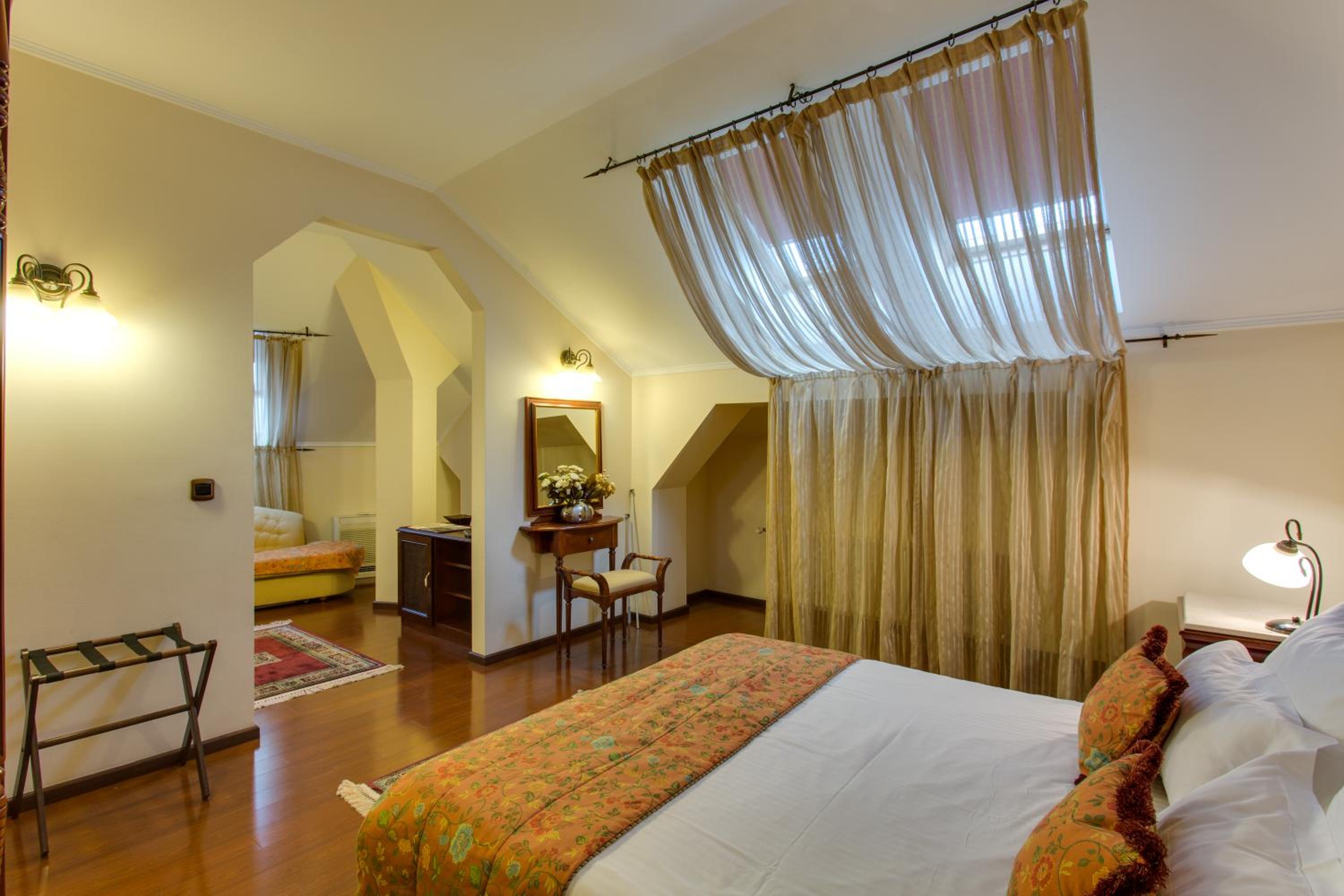 Junior Suite - Photo 17