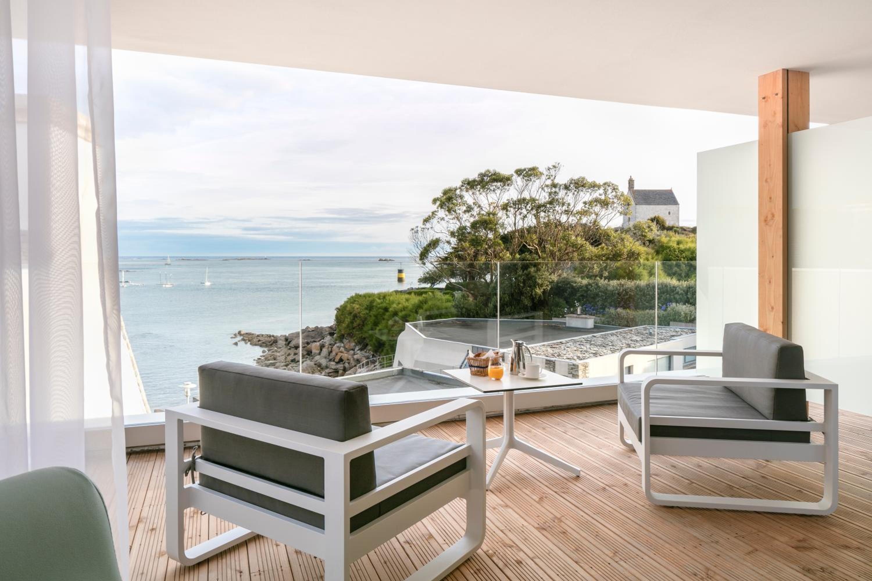 Chambre de Luxe Batz avec Terrasse - Vue sur Mer Chambre de Luxe Batz avec Terrasse - Vue sur Mer