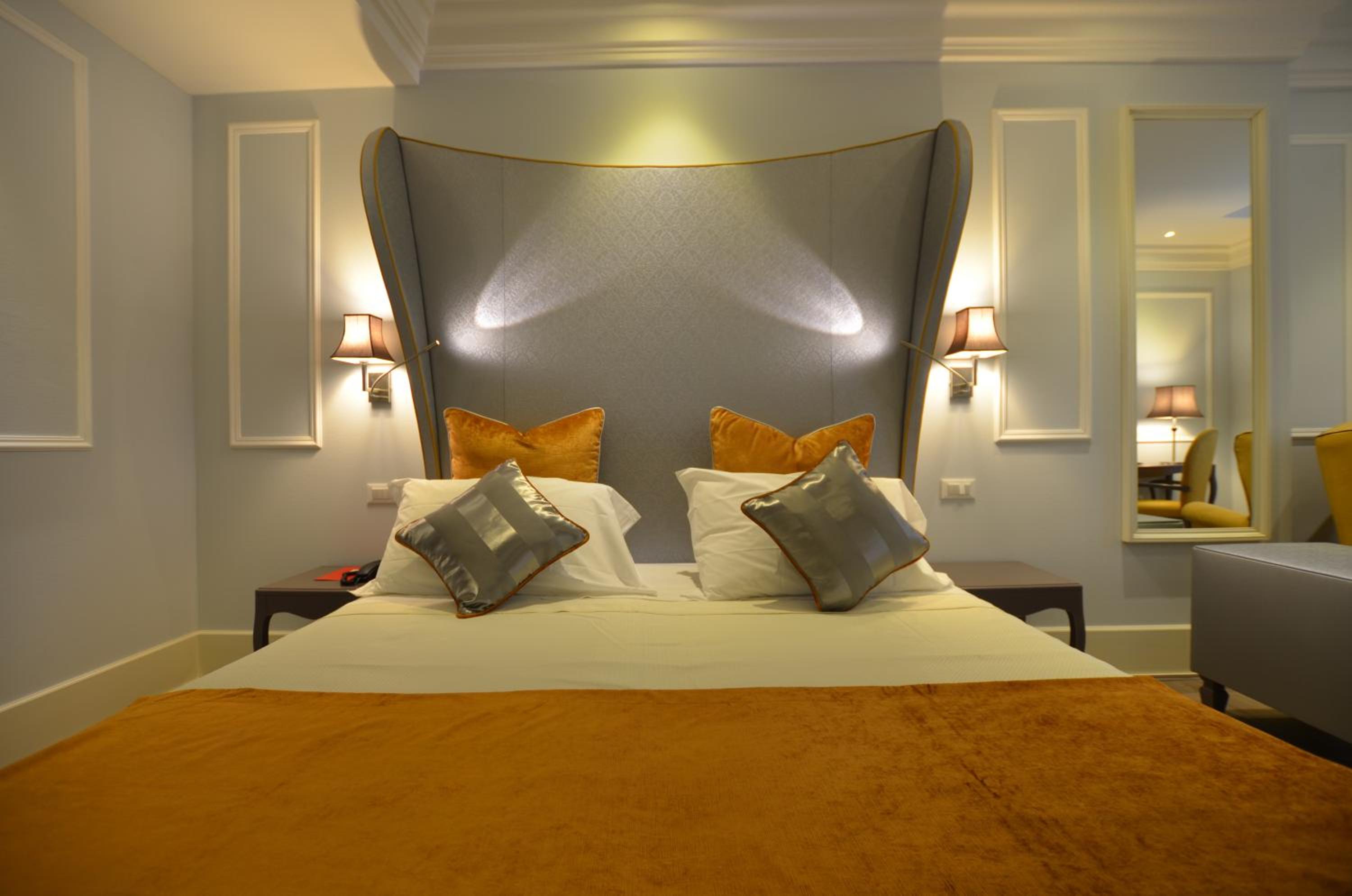 Deluxe Double Room - Photo 20