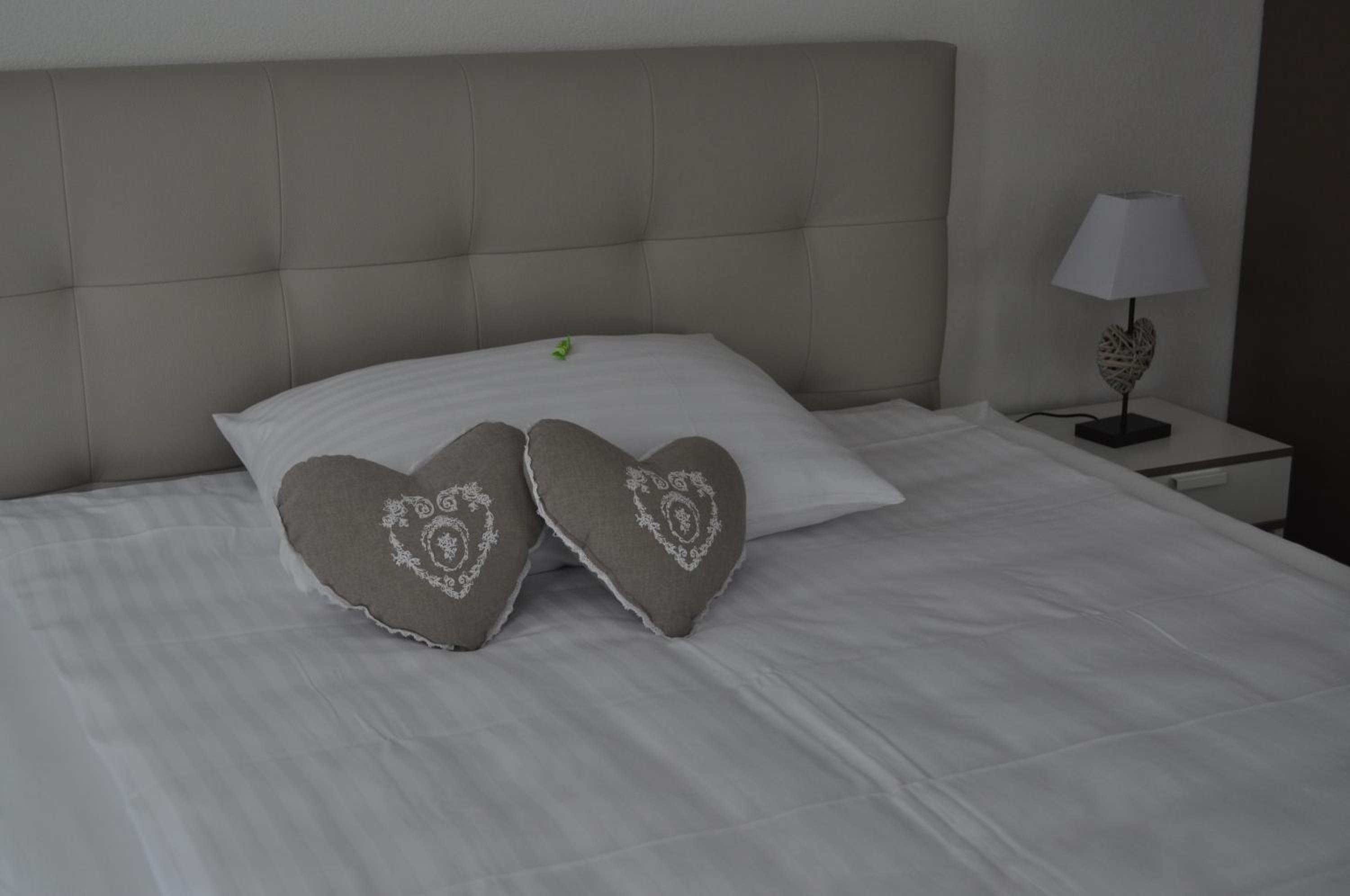 Quadruple Room - Photo 5