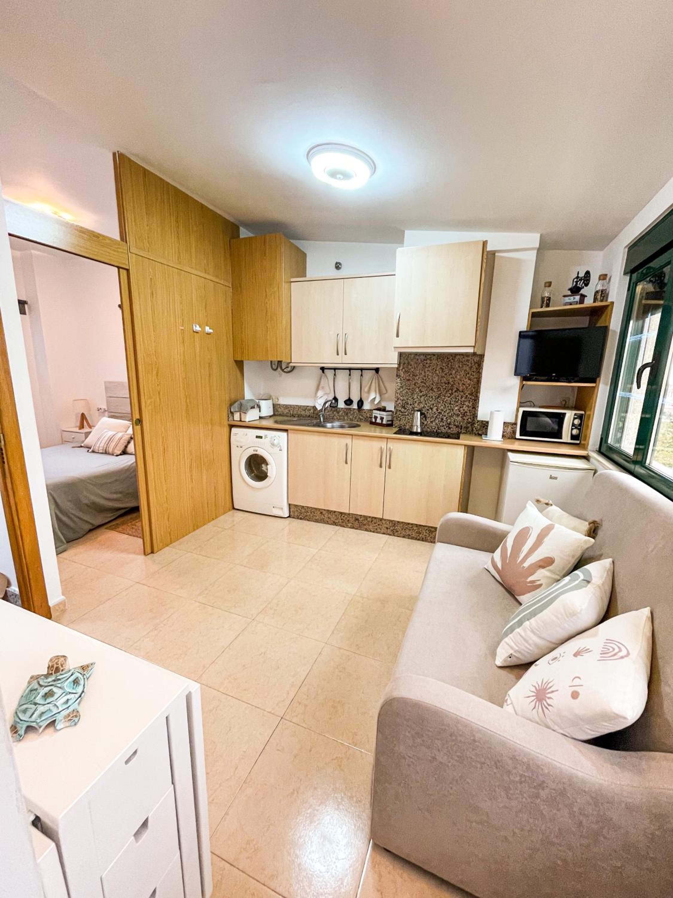 Apartment with Sea View photo 2