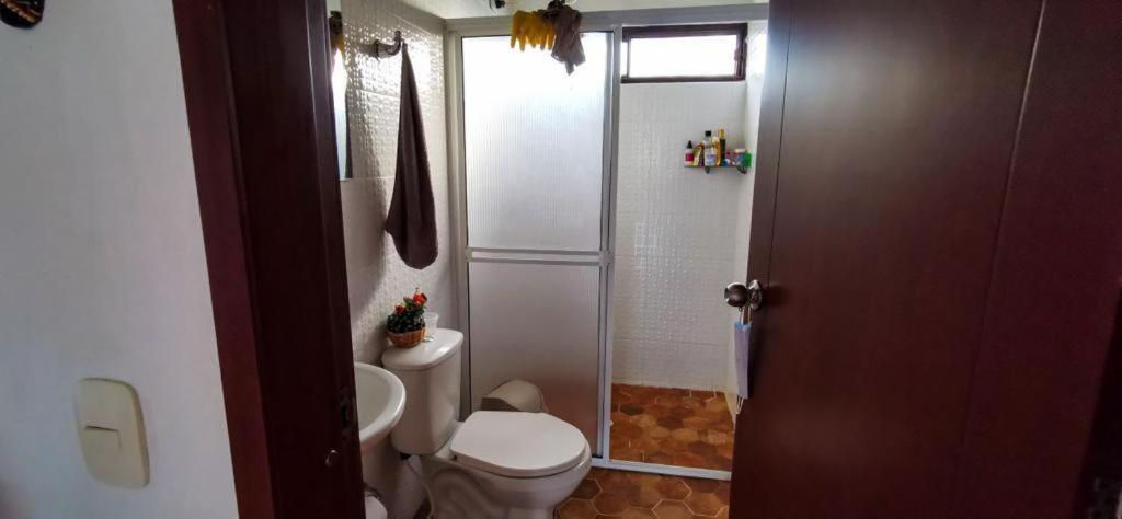 Four-Bedroom House photo 3
