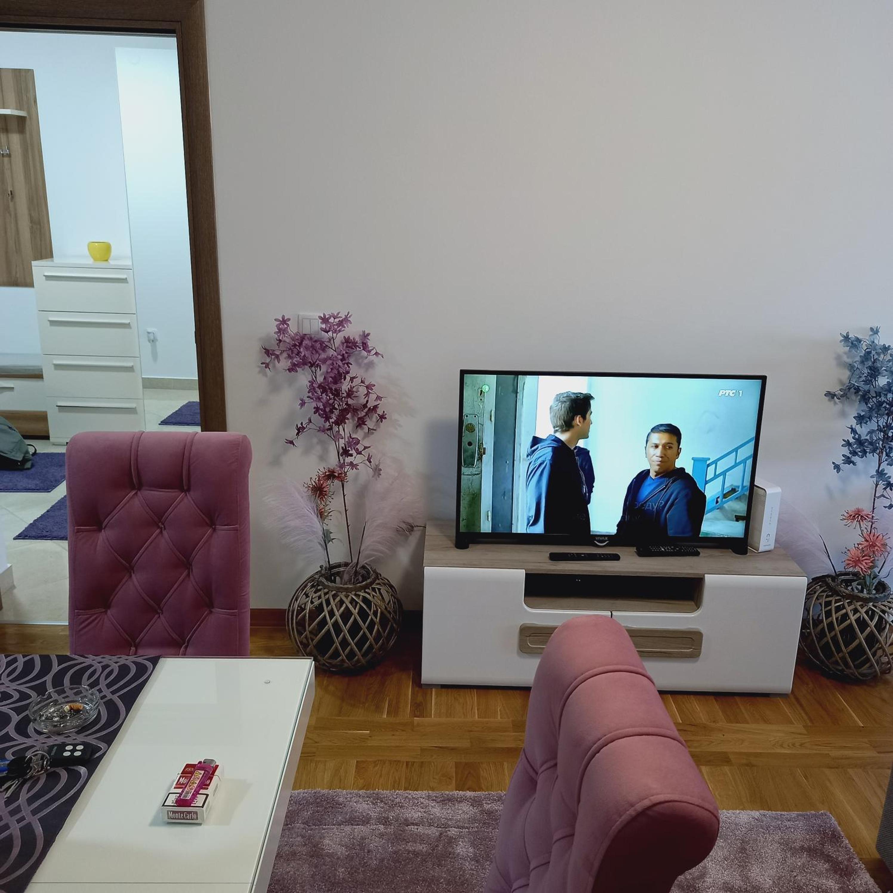 Apartment photo 1