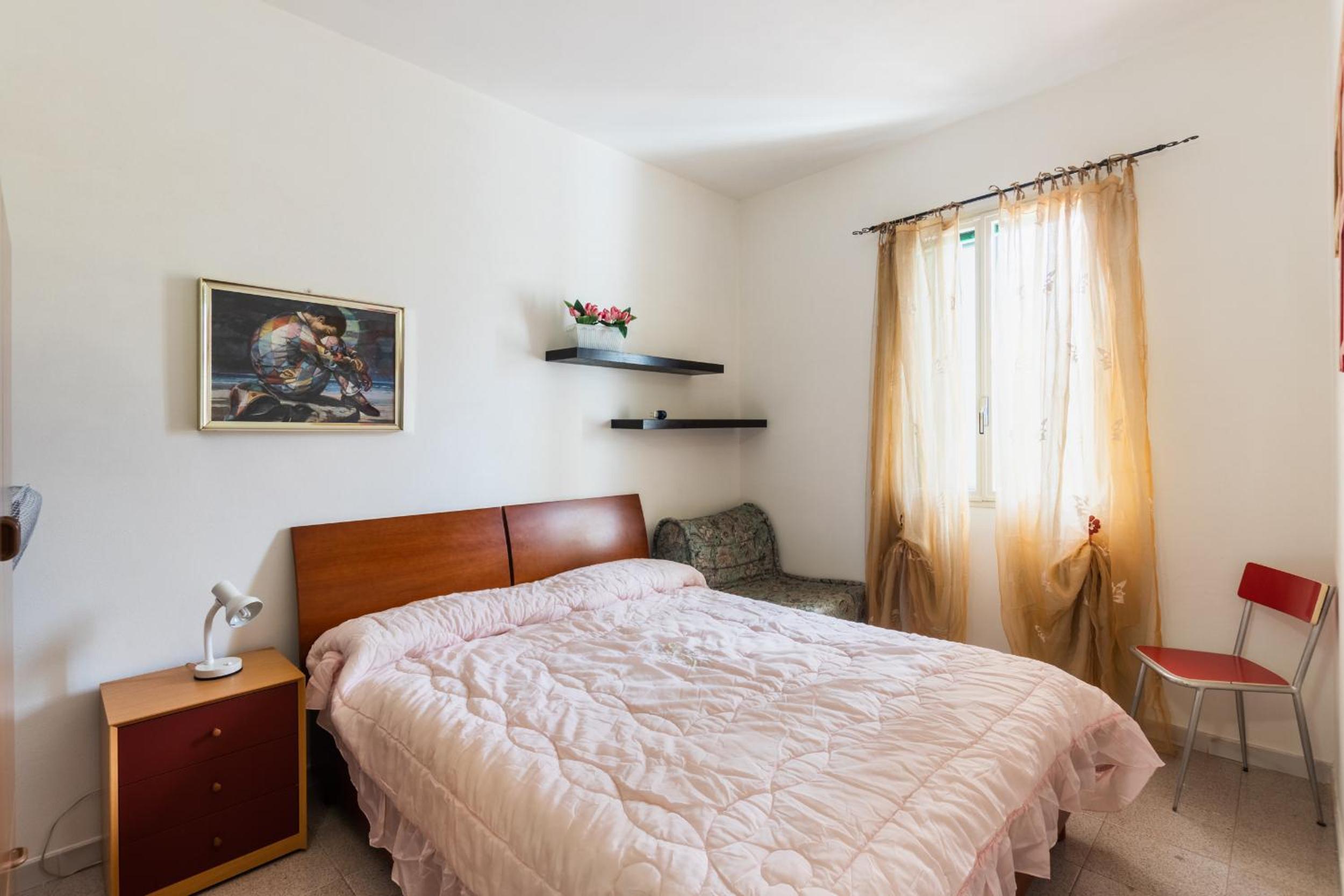 Two-Bedroom House photo 2