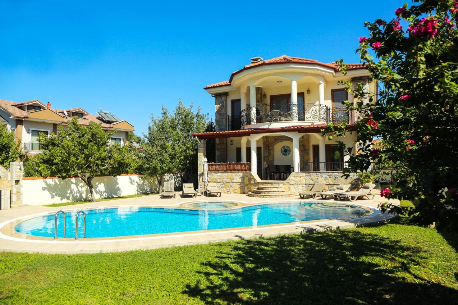 One-Bedroom Villa photo 2