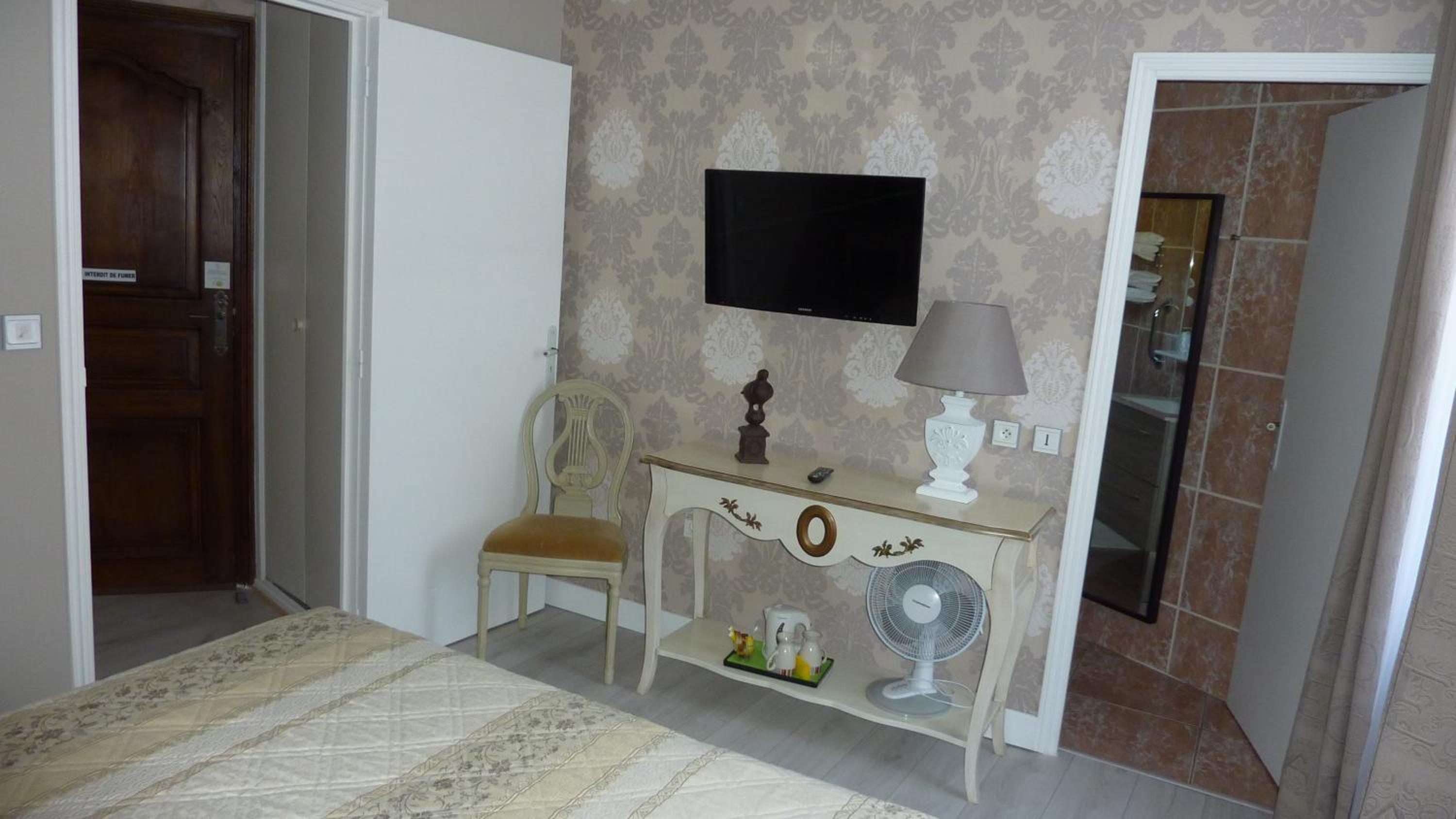 Double Room photo 3