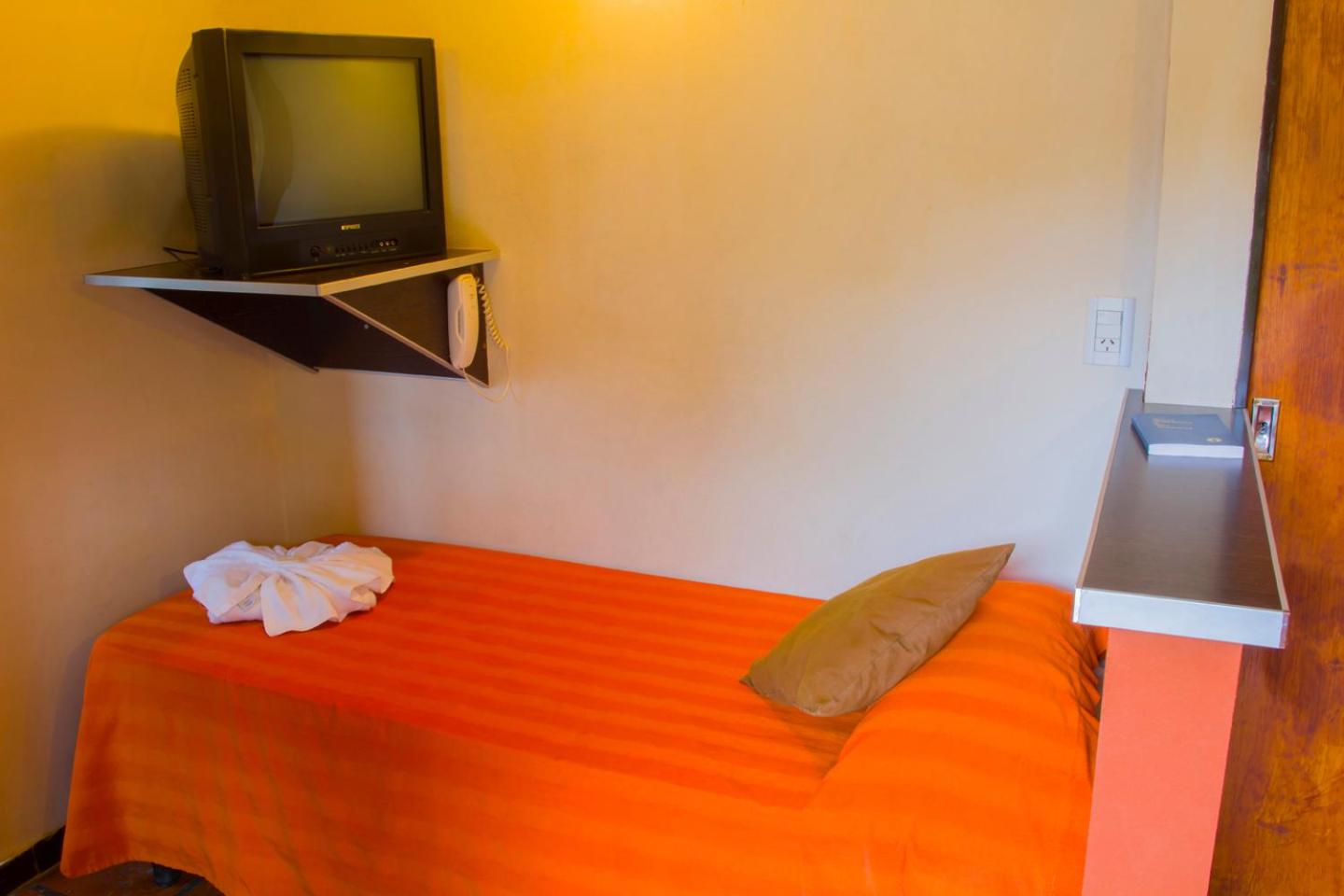 Quintuple Room