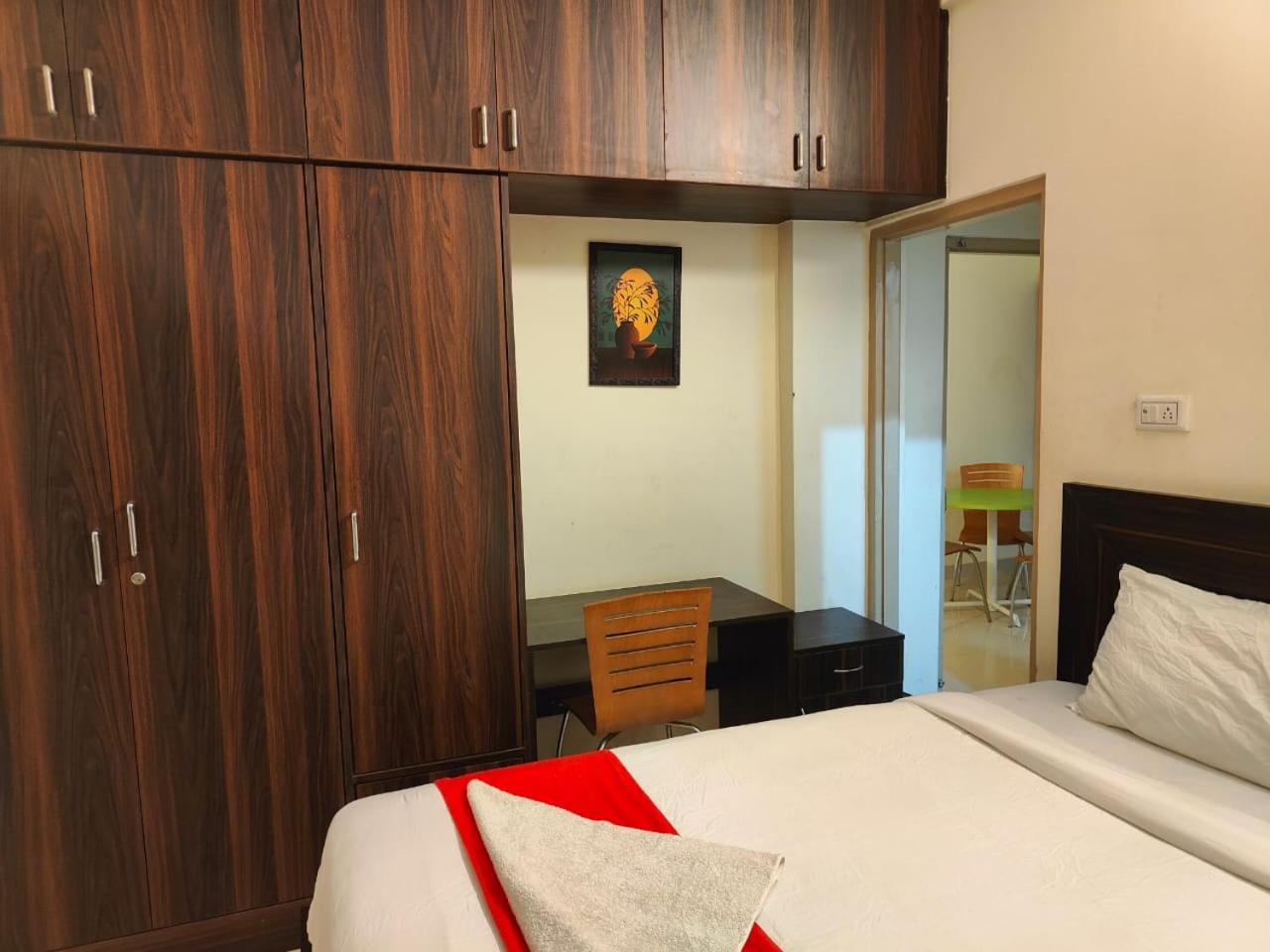 Two-Bedroom Apartment - Photo 4