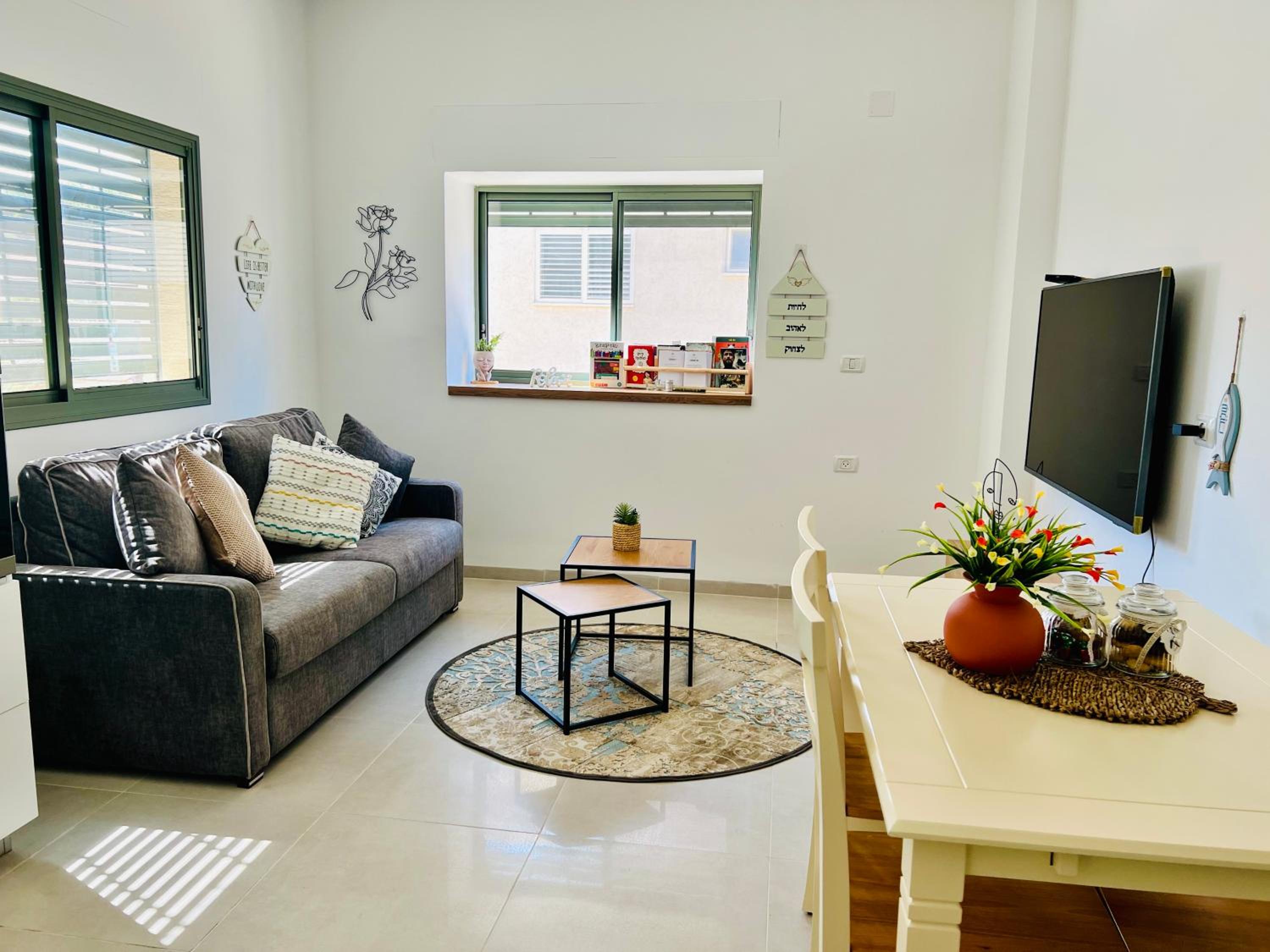 Apartment with Garden View - Photo 7