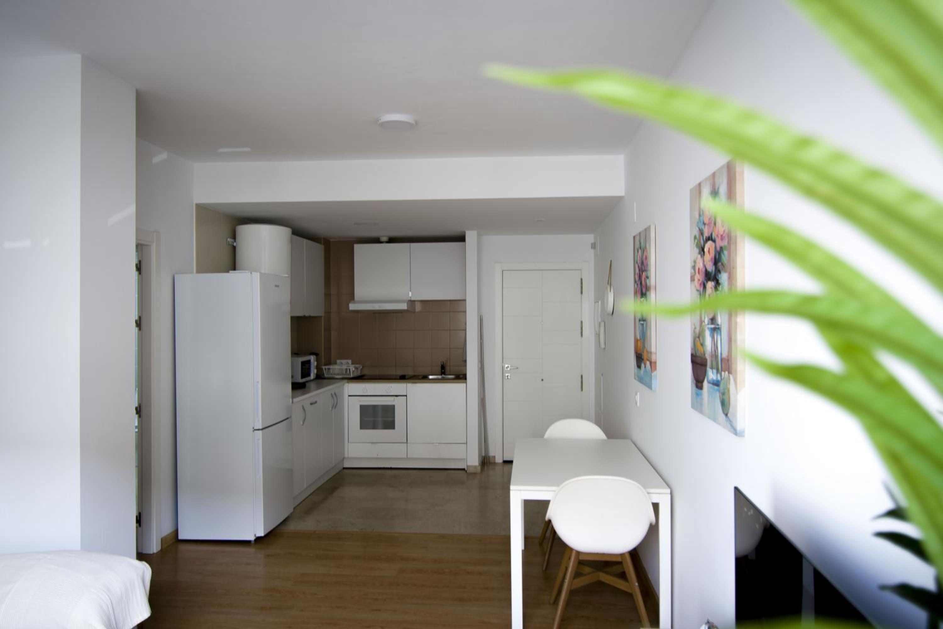 One-Bedroom Apartment photo 2