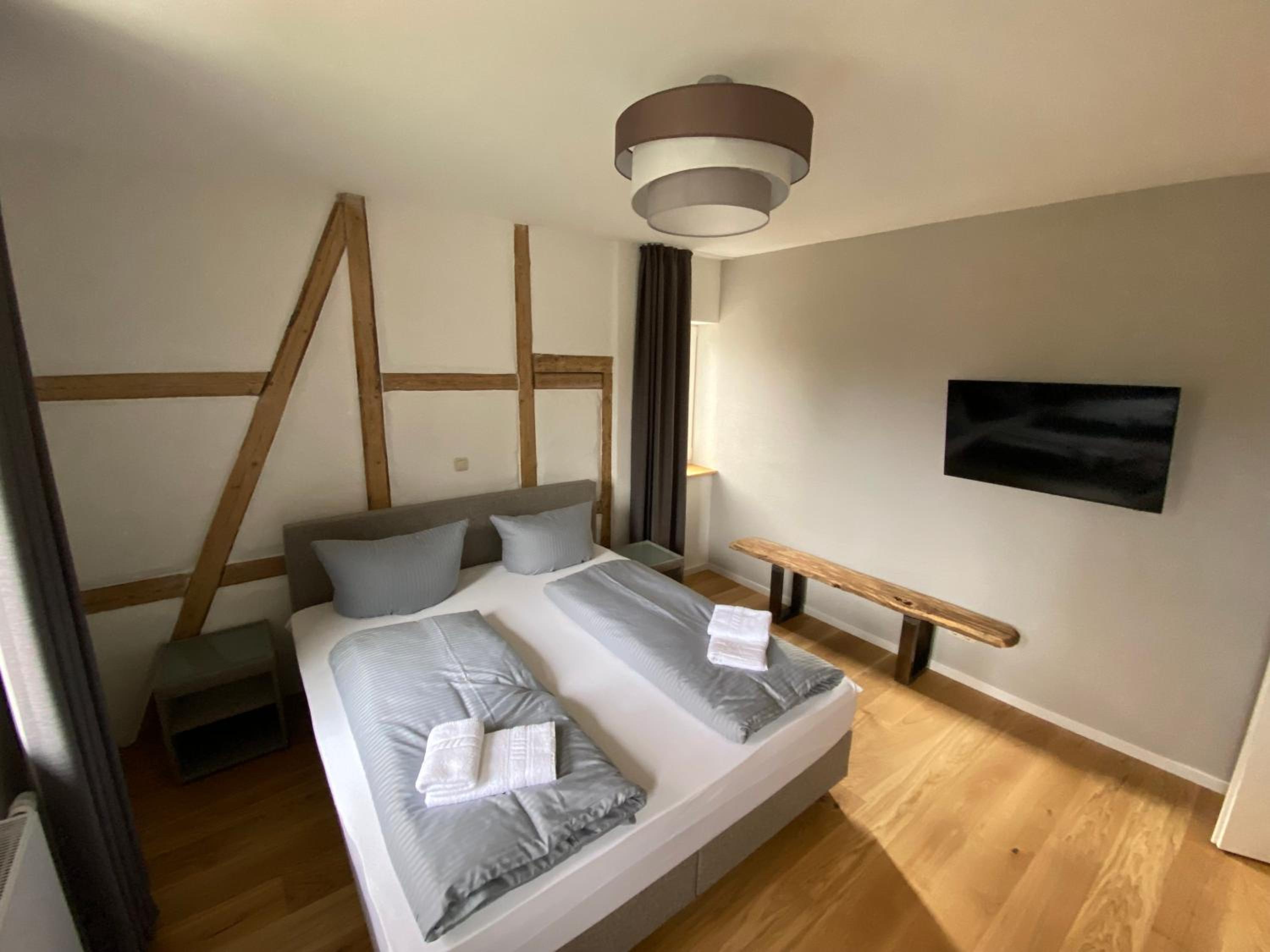 Four-Bedroom House - Old Barn