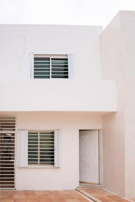 One-Bedroom House - Photo 4