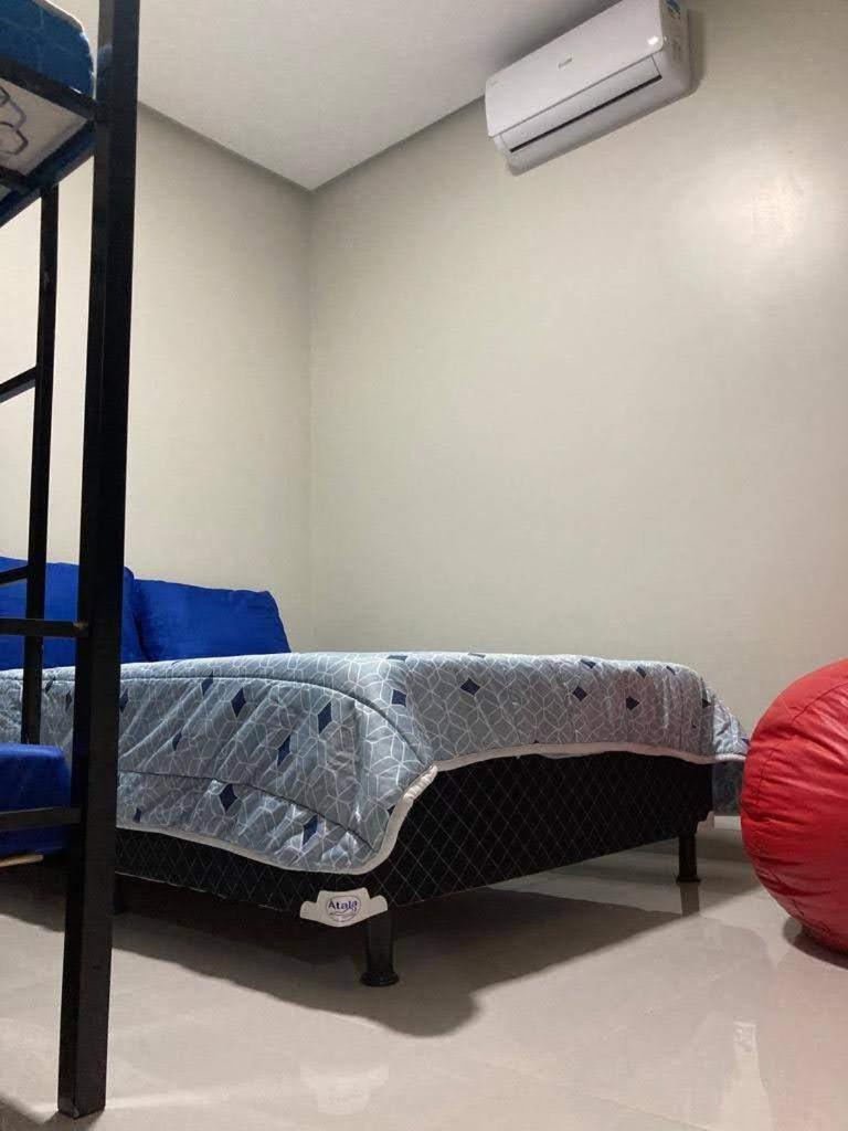 Double or Twin Room with Shared Bathroom photo 1